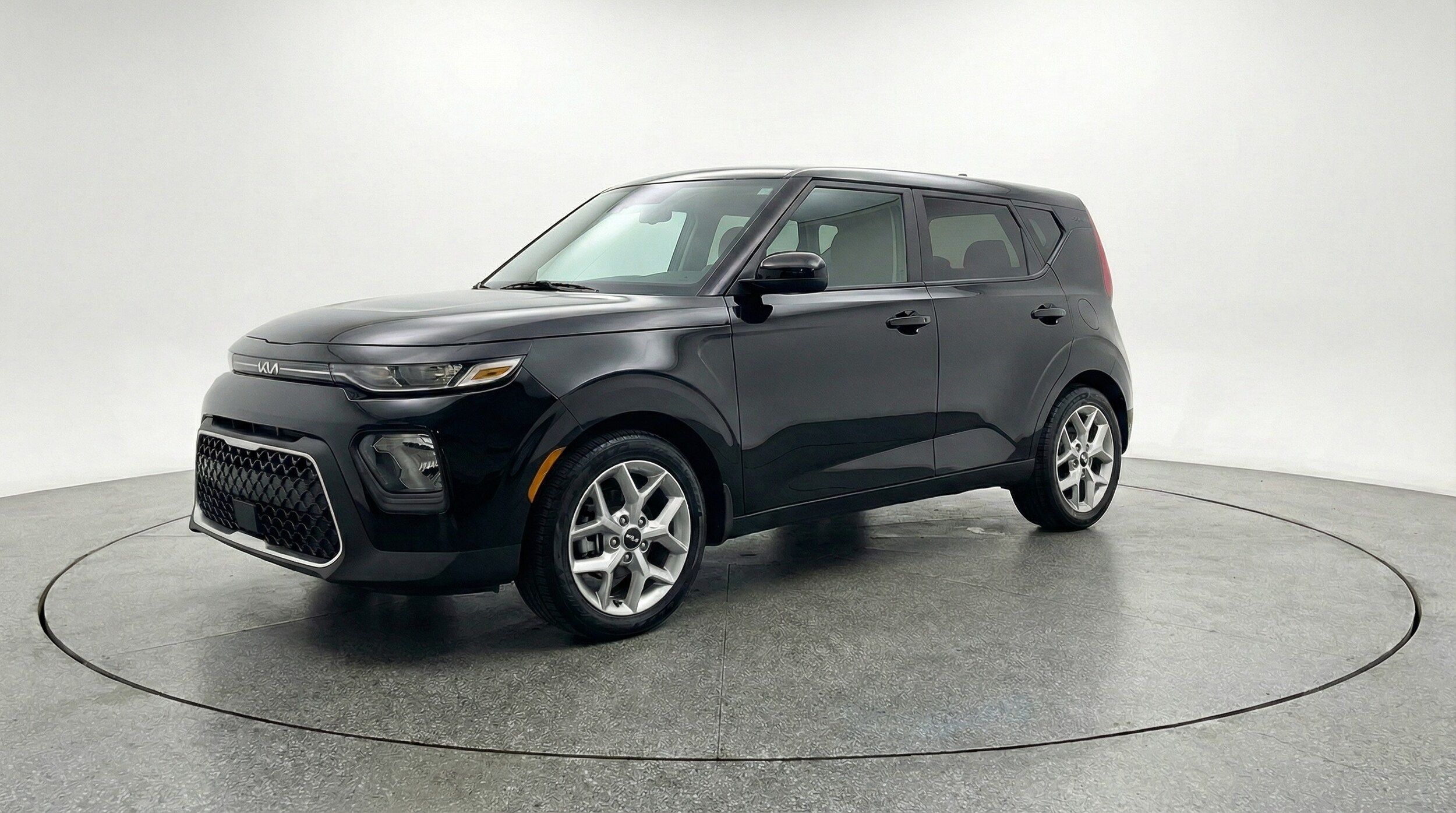 Thumbnail: 2025 Kia Soul - 3