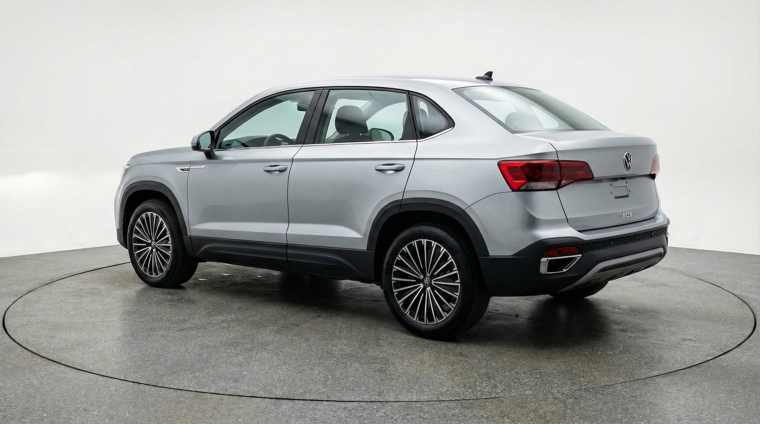 Thumbnail: 2025 Volkswagen Taos - 5