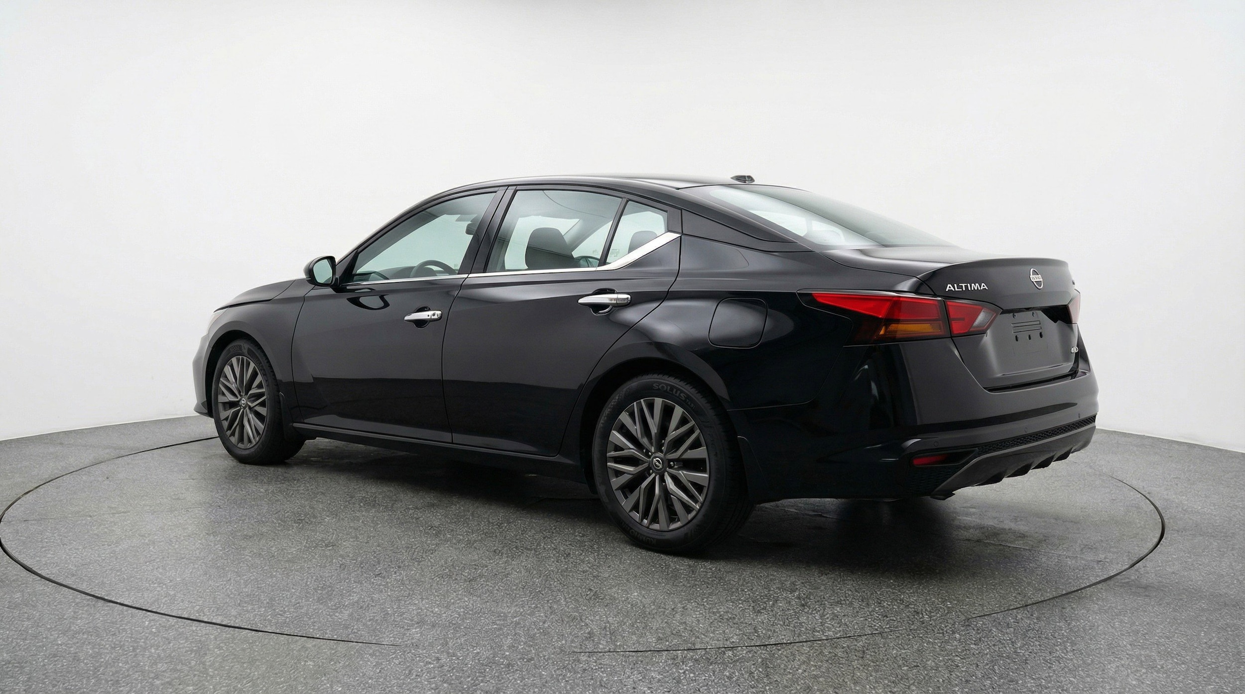 Thumbnail: 2025 Nissan Altima - 6