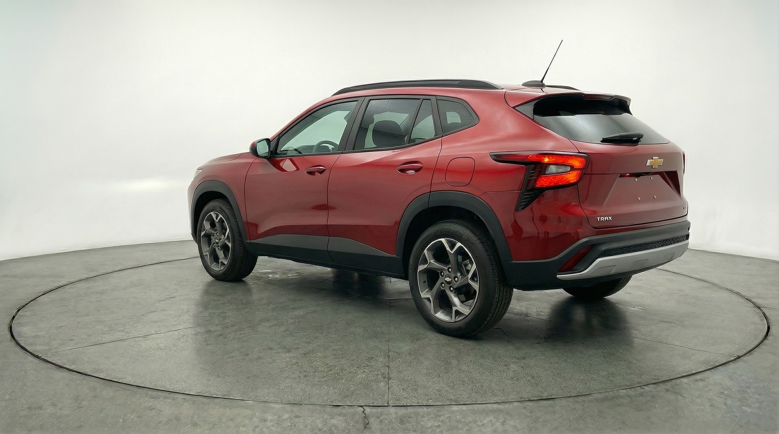 Thumbnail: 2025 Chevrolet Trax - 5