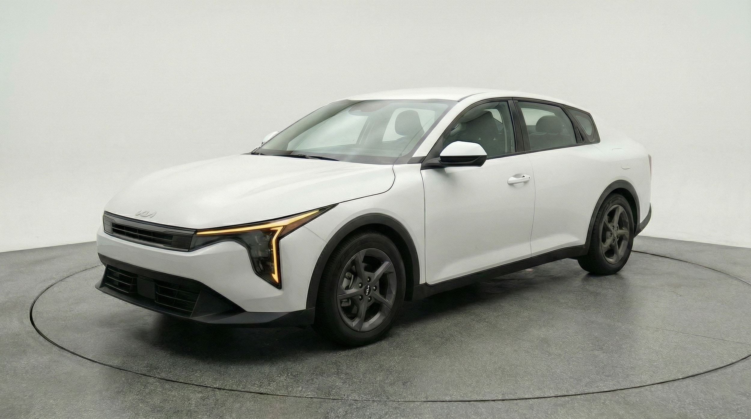 Thumbnail: 2025 Kia K4 - 3