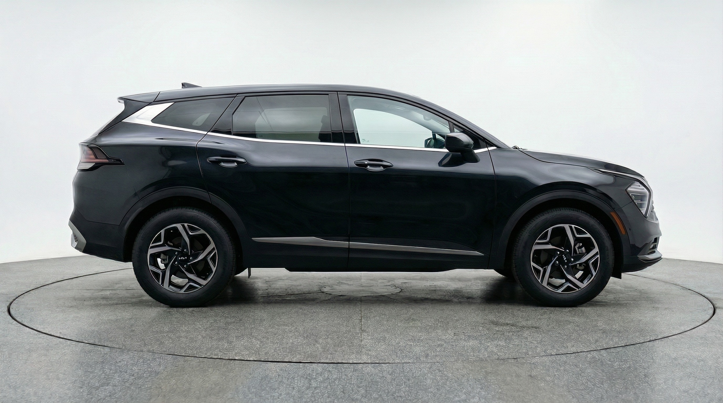 Thumbnail: 2025 Kia Sportage - 8