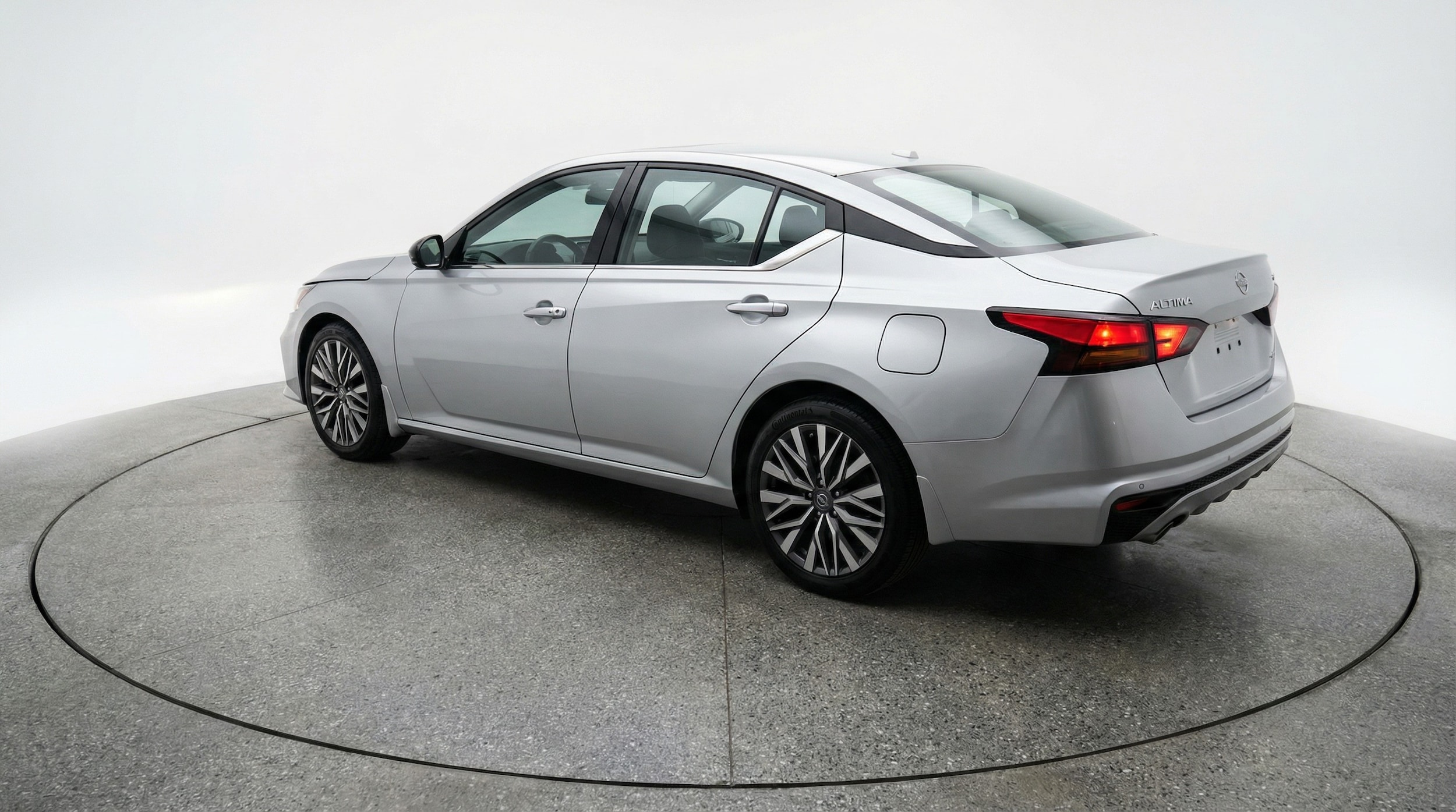 Thumbnail: 2025 Nissan Altima - 5