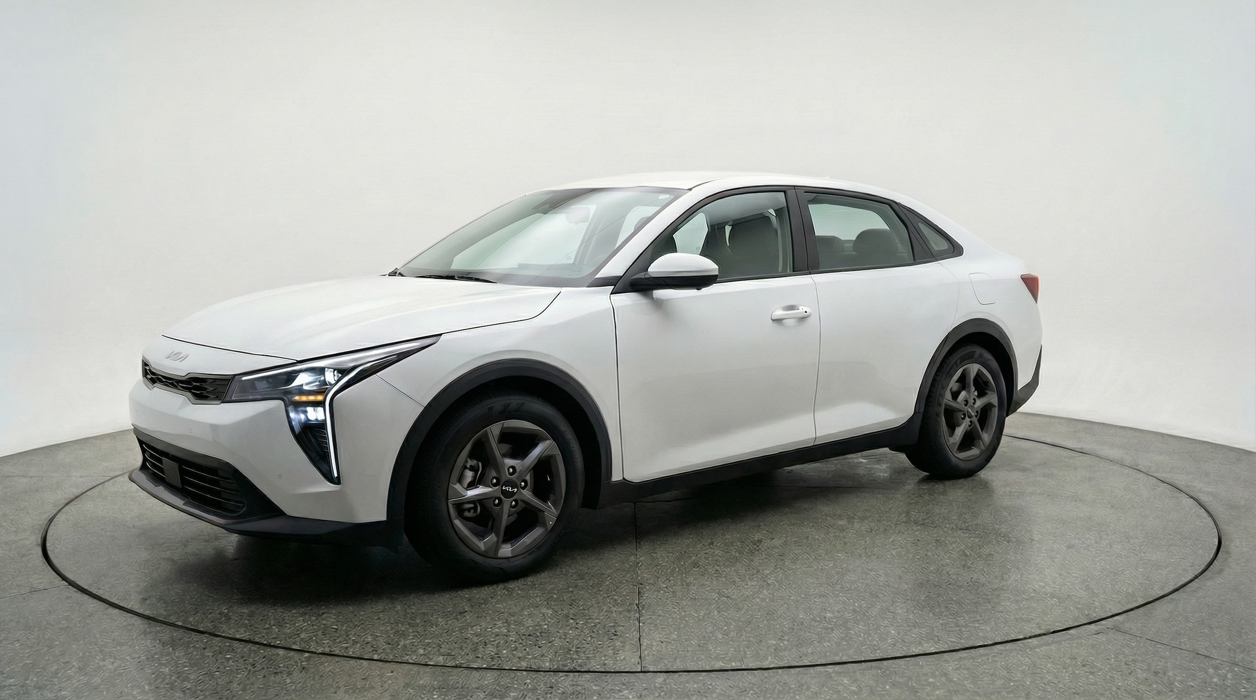 Thumbnail: 2025 Kia K4 - 3