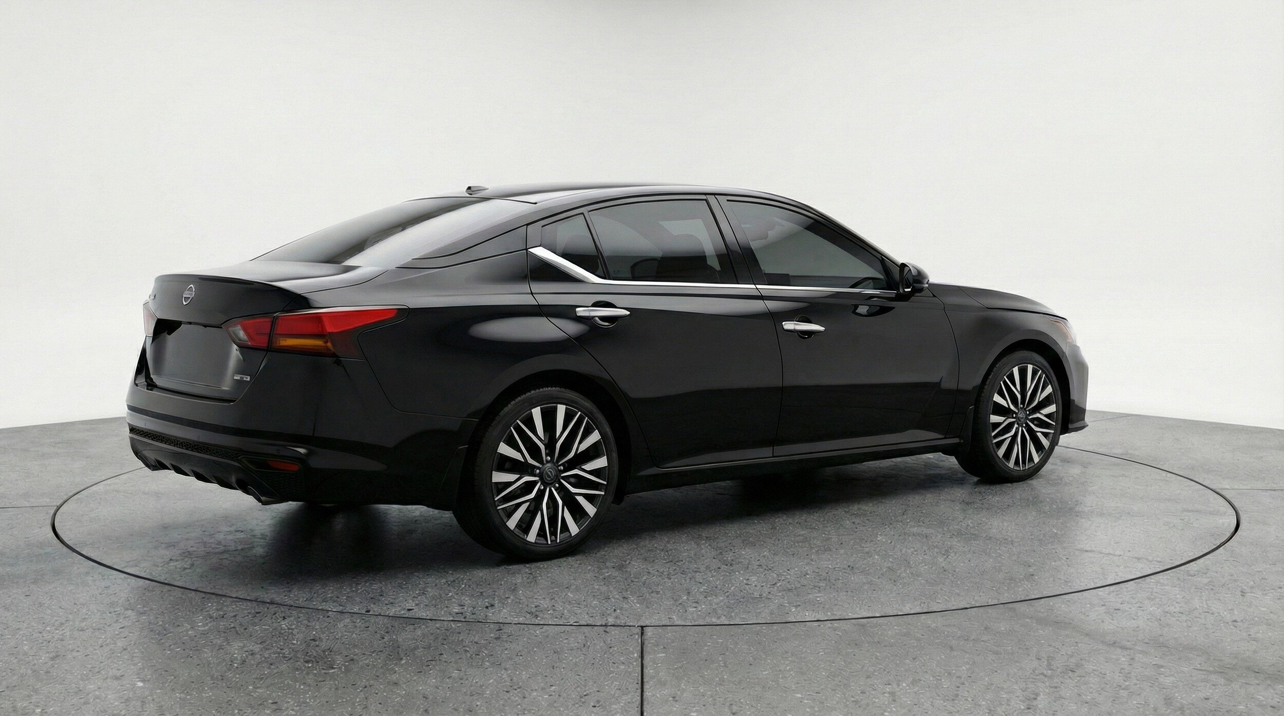Thumbnail: 2025 Nissan Altima - 9