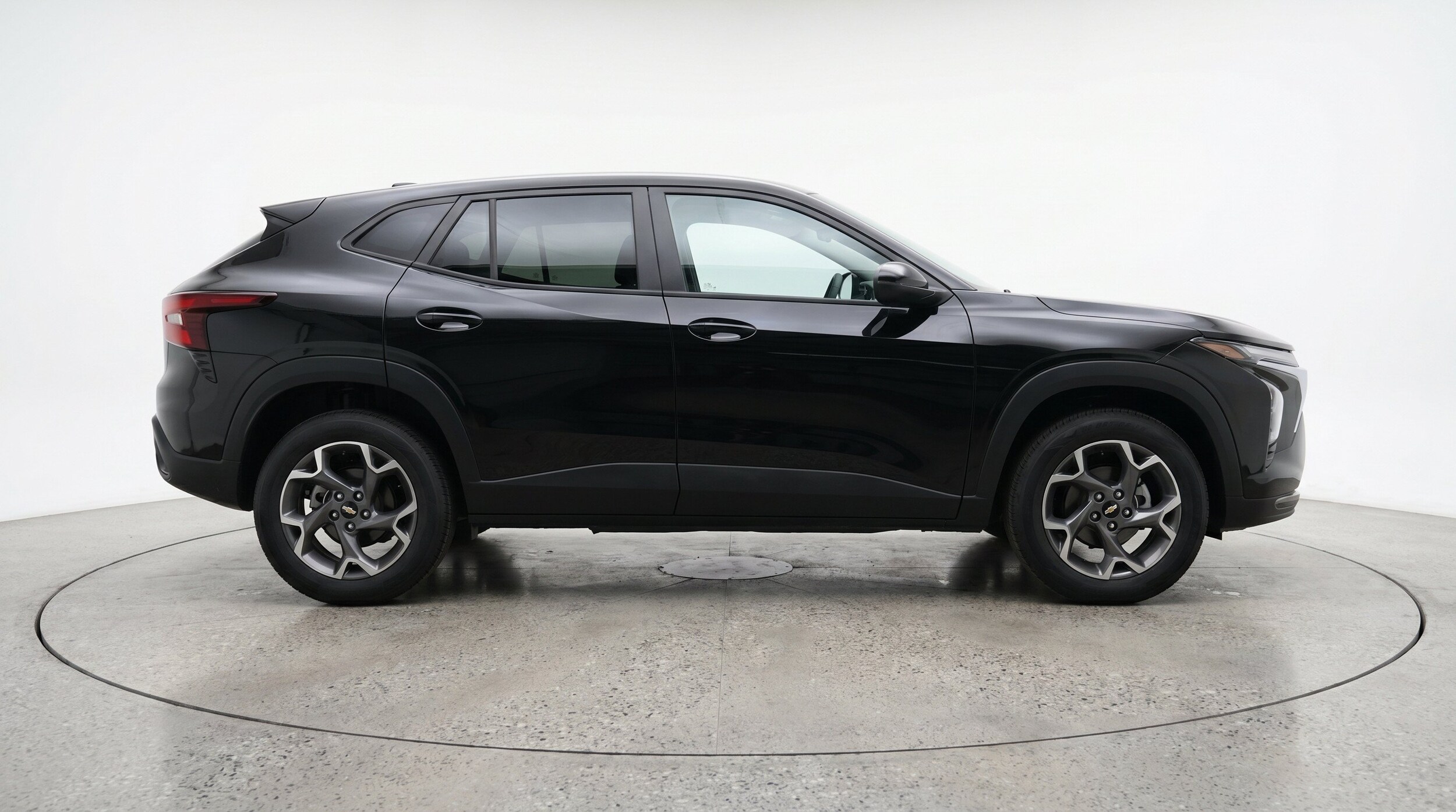 Thumbnail: 2025 Chevrolet Trax - 11