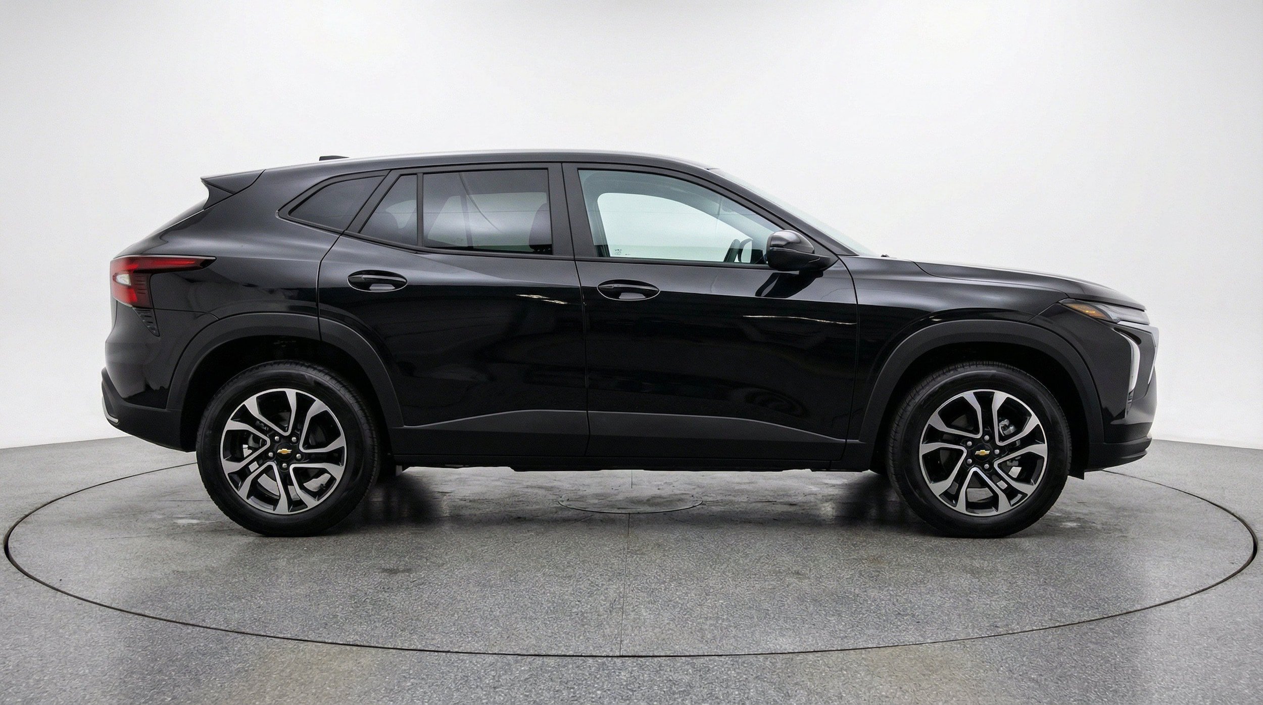 Thumbnail: 2025 Chevrolet TrailBlazer - 11