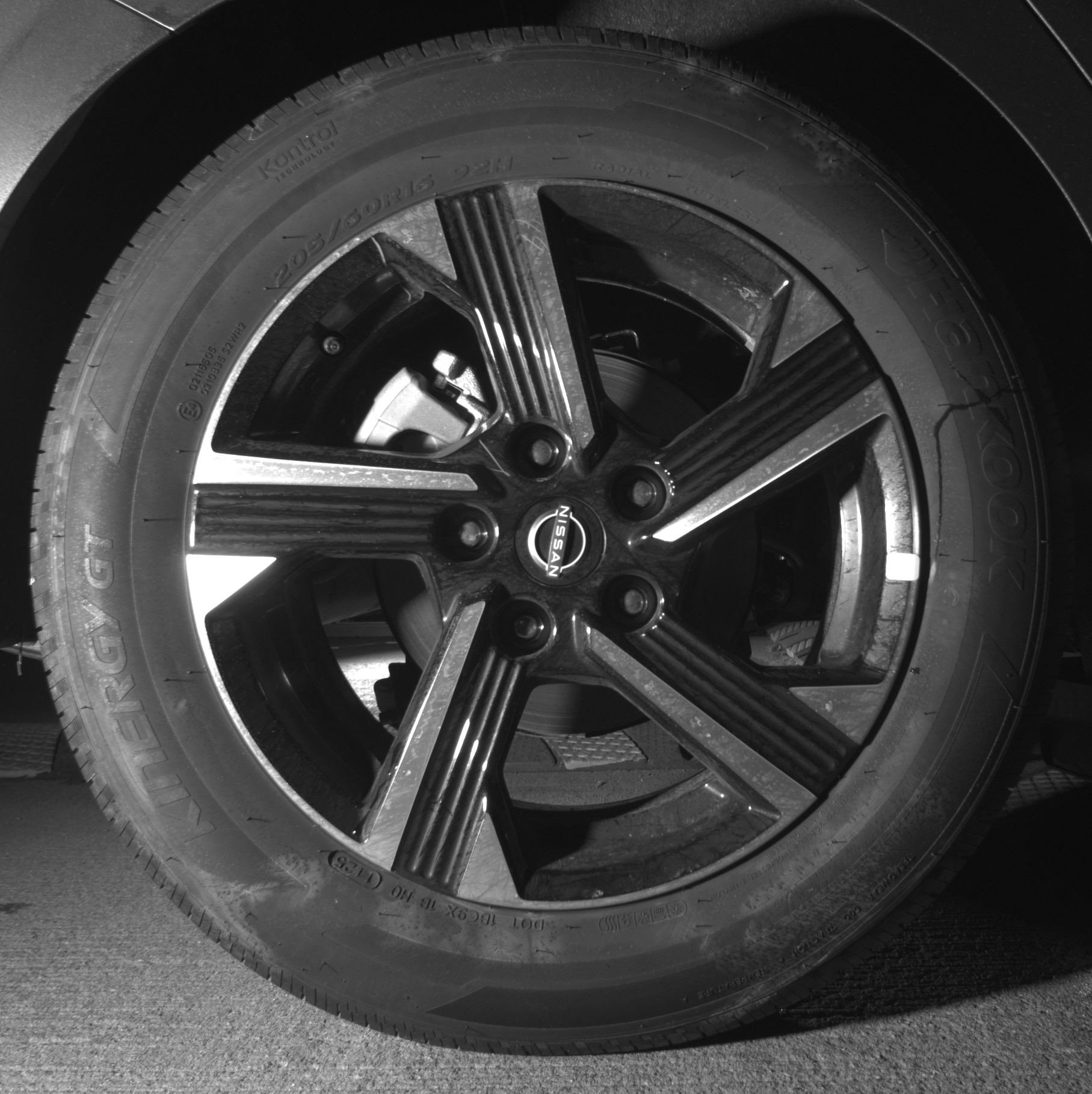 Thumbnail: 2025 Nissan Sentra - 15