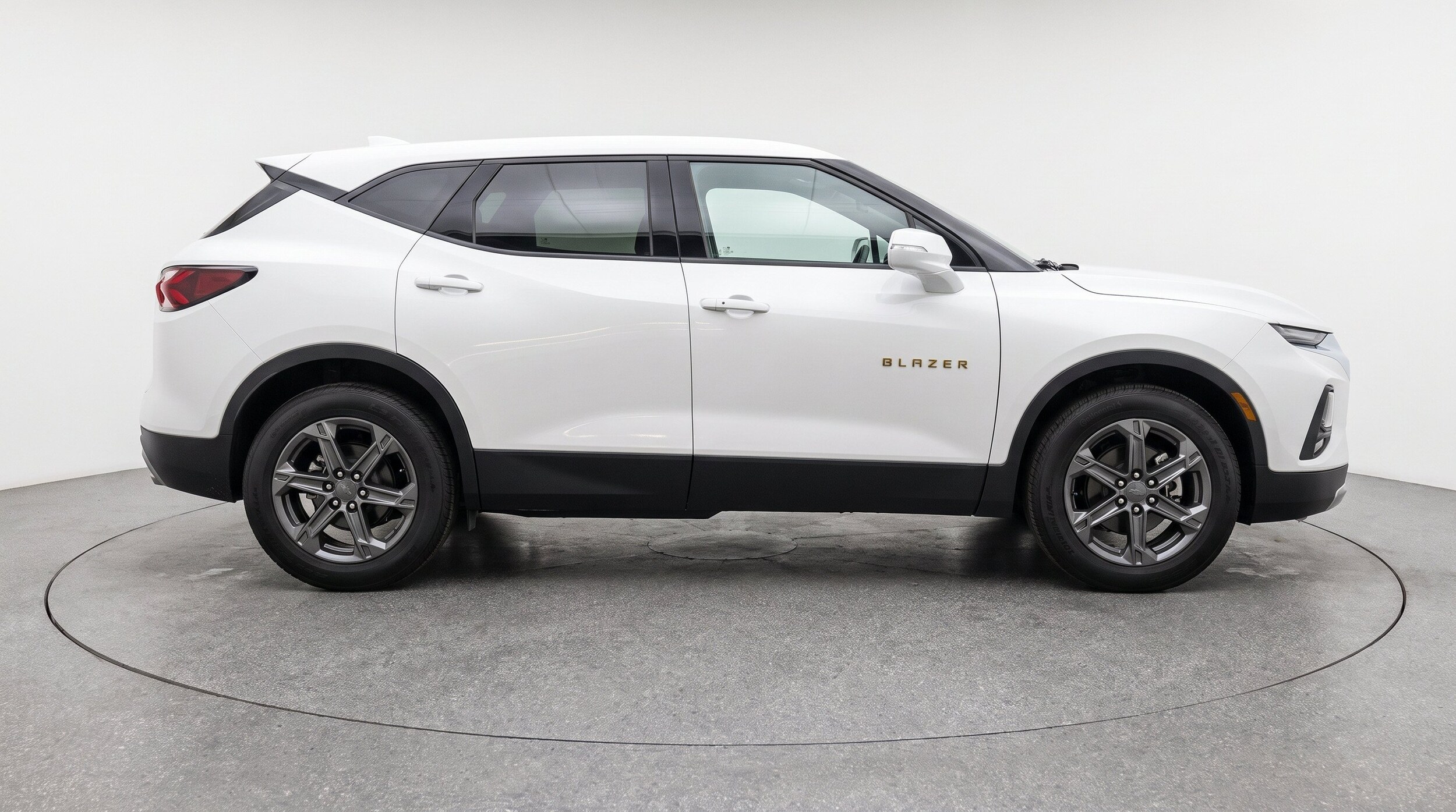 Thumbnail: 2025 Chevrolet Blazer - 10