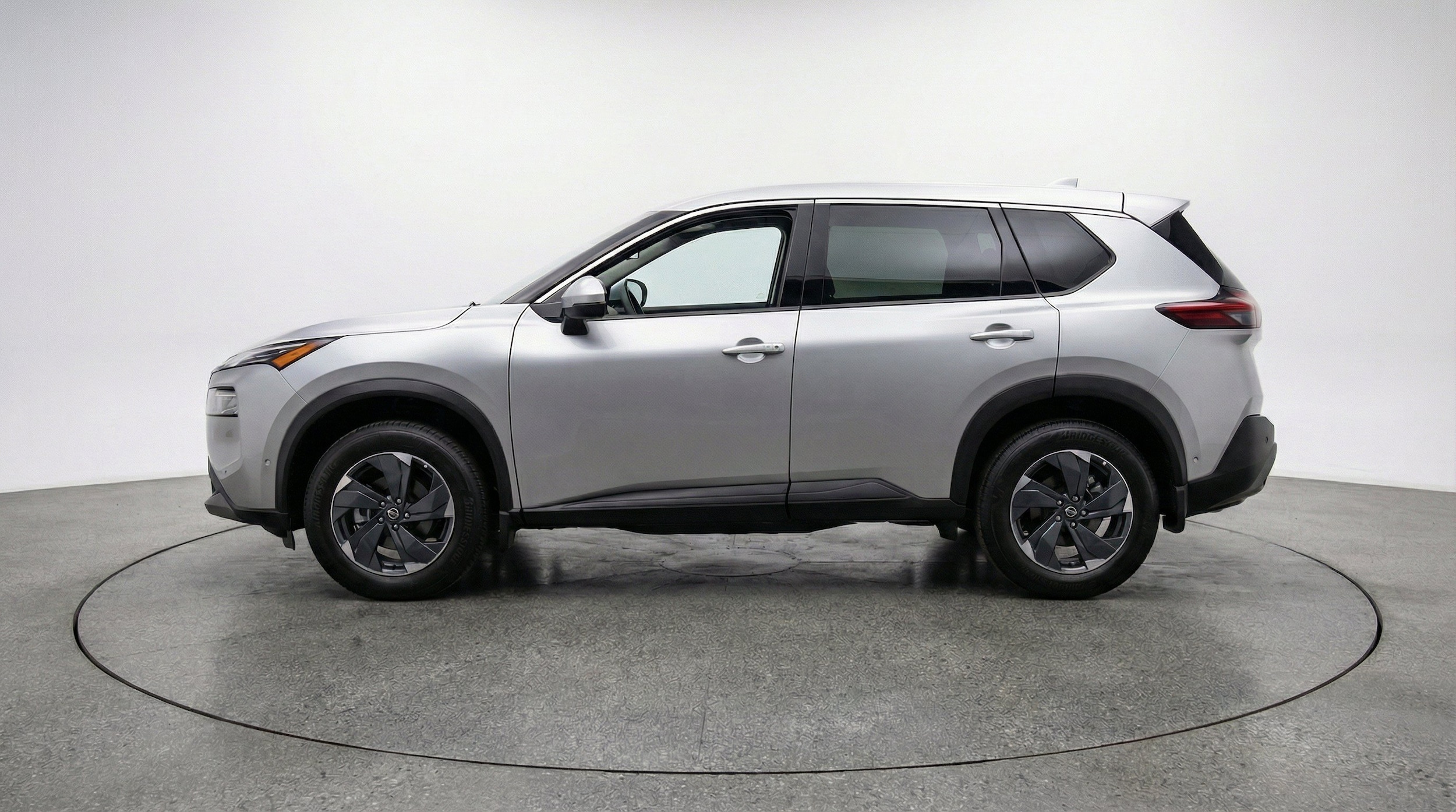 Thumbnail: 2025 Nissan Rogue - 5