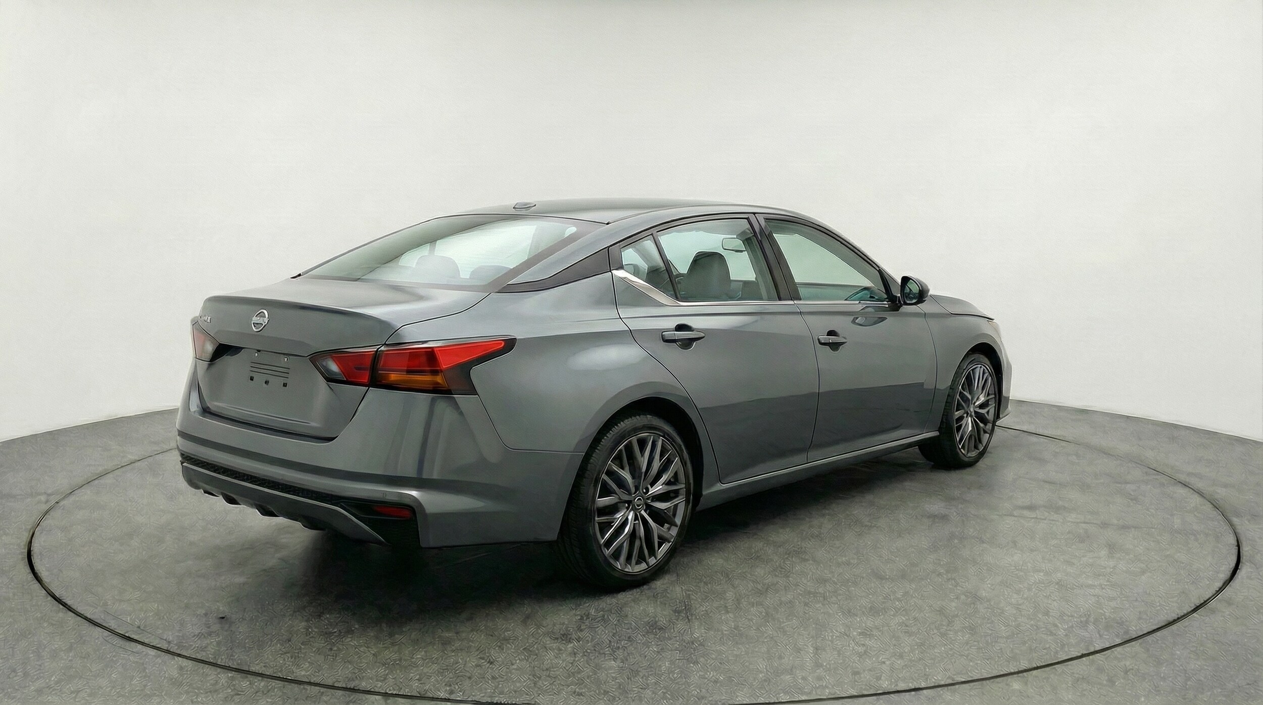 Thumbnail: 2025 Nissan Altima - 7