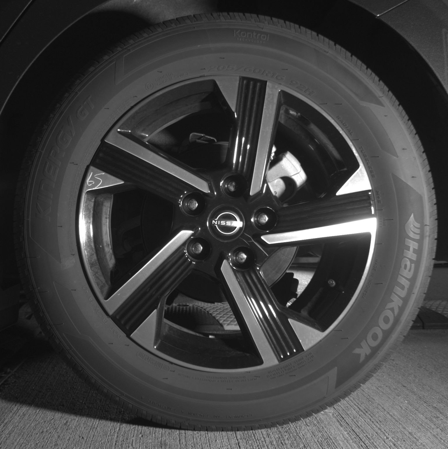 Thumbnail: 2025 Nissan Sentra - 14