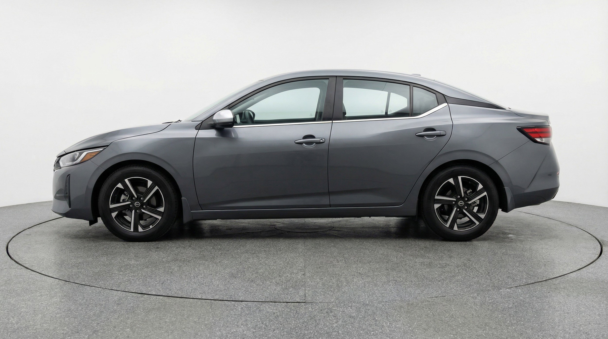 Thumbnail: 2025 Nissan Sentra - 5