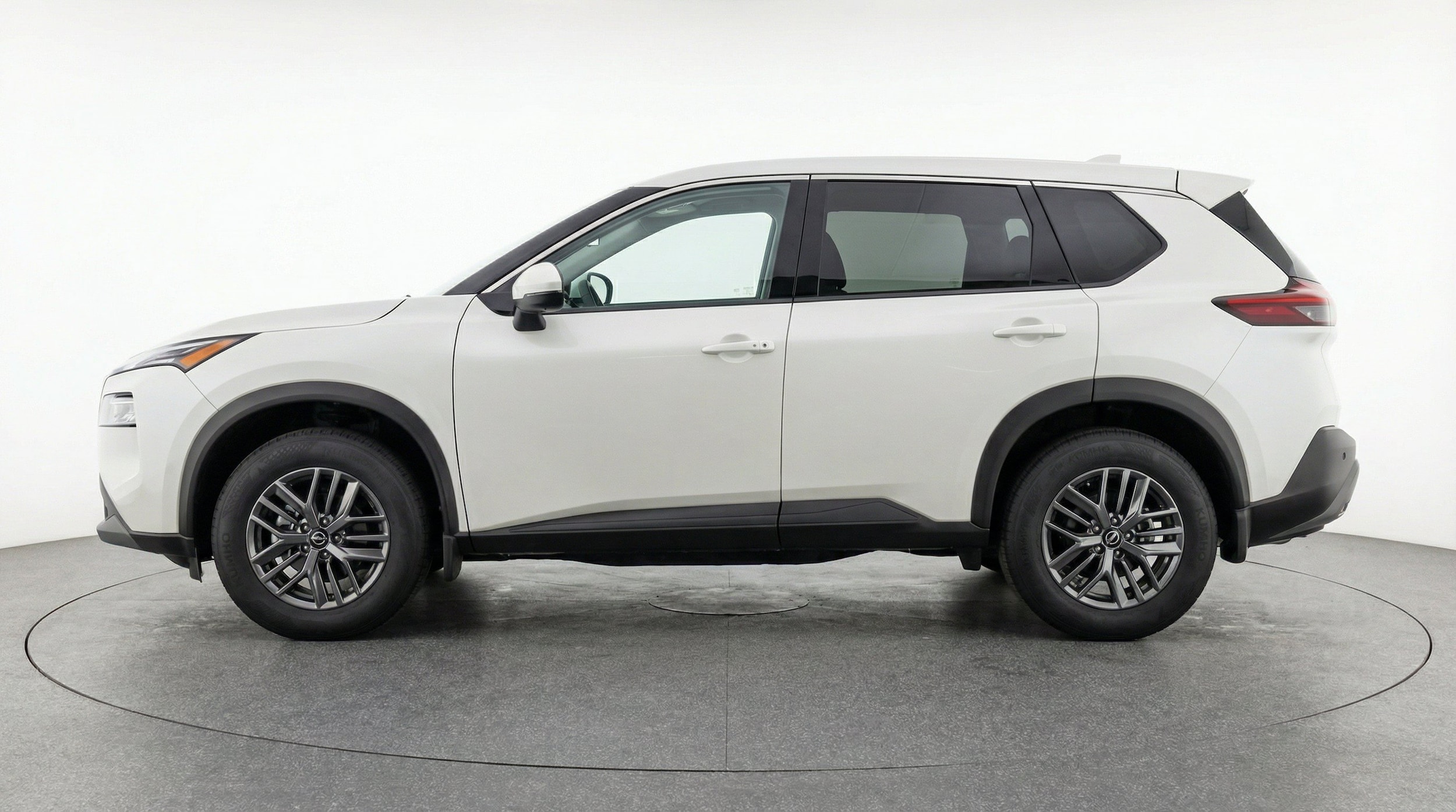 Thumbnail: 2026 Nissan Rogue - 5
