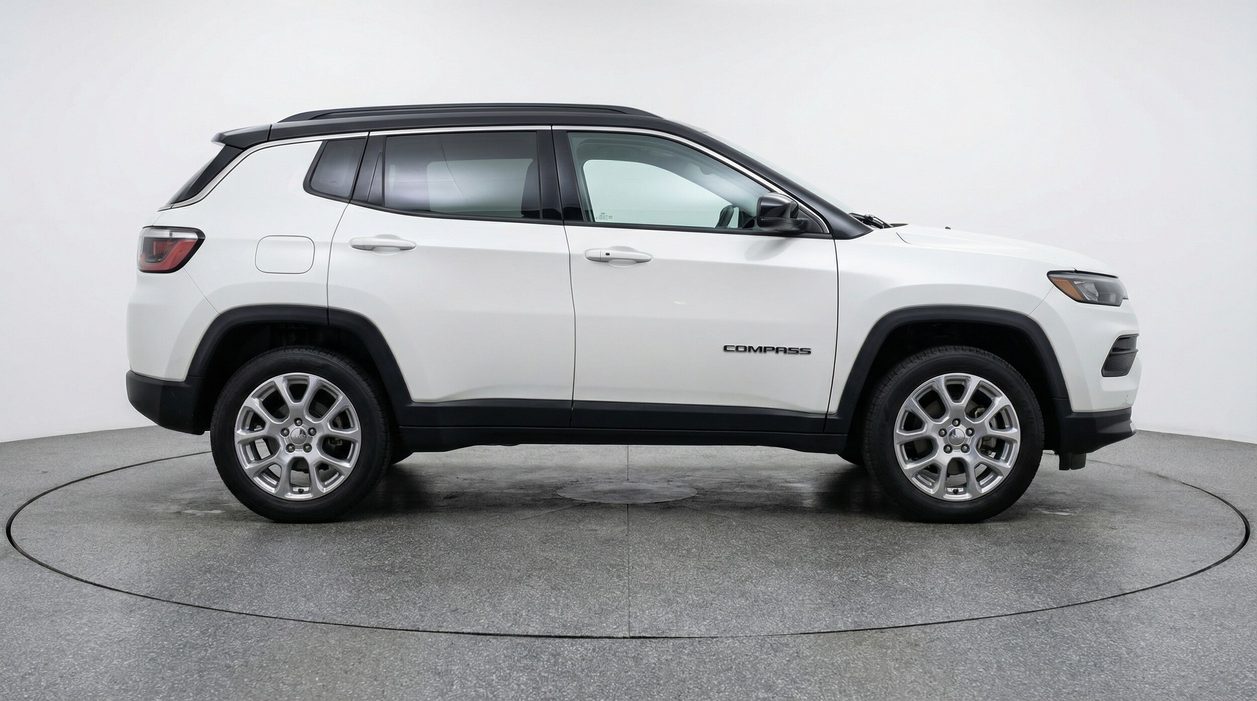 Thumbnail: 2025 Jeep Compass - 8