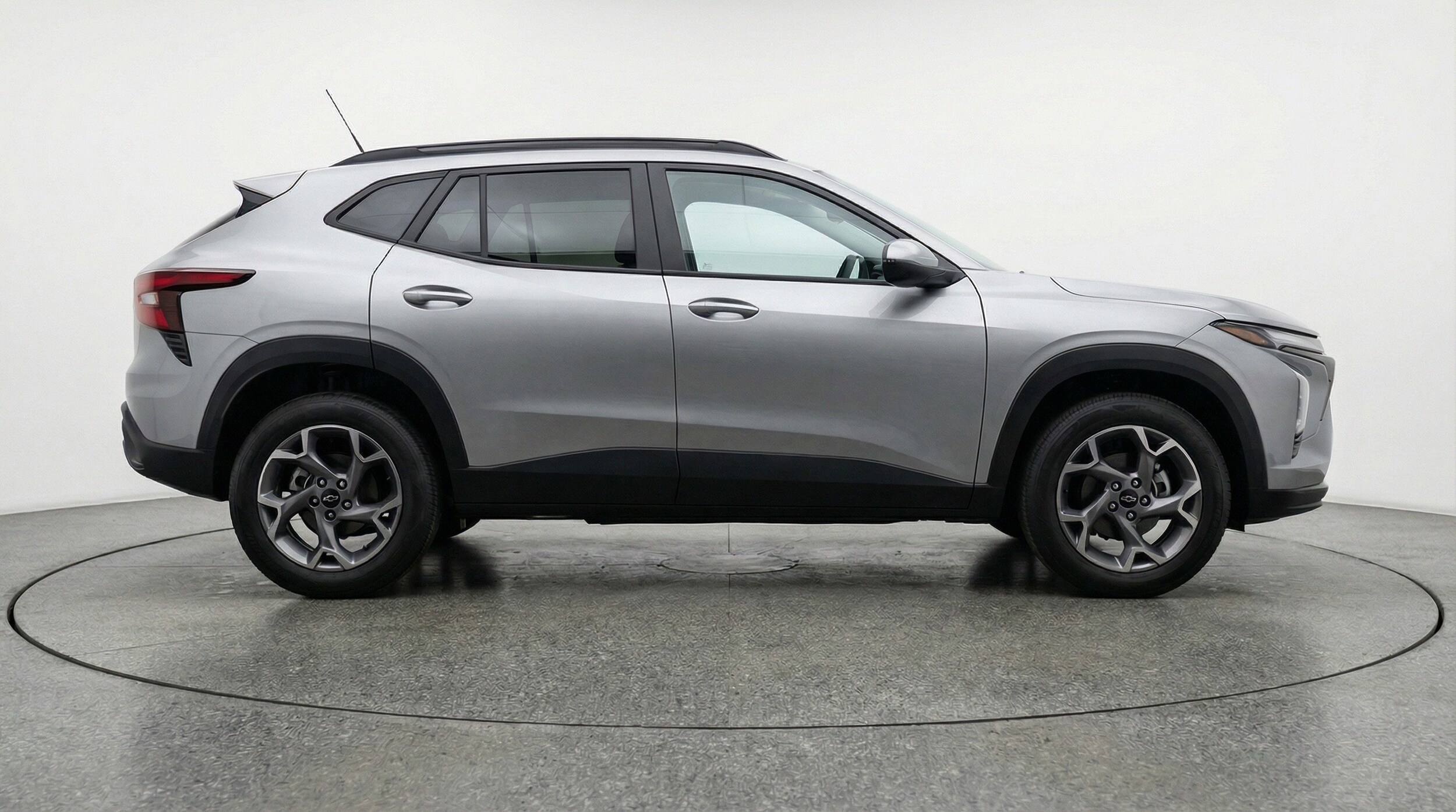 Thumbnail: 2025 Chevrolet Trax - 11