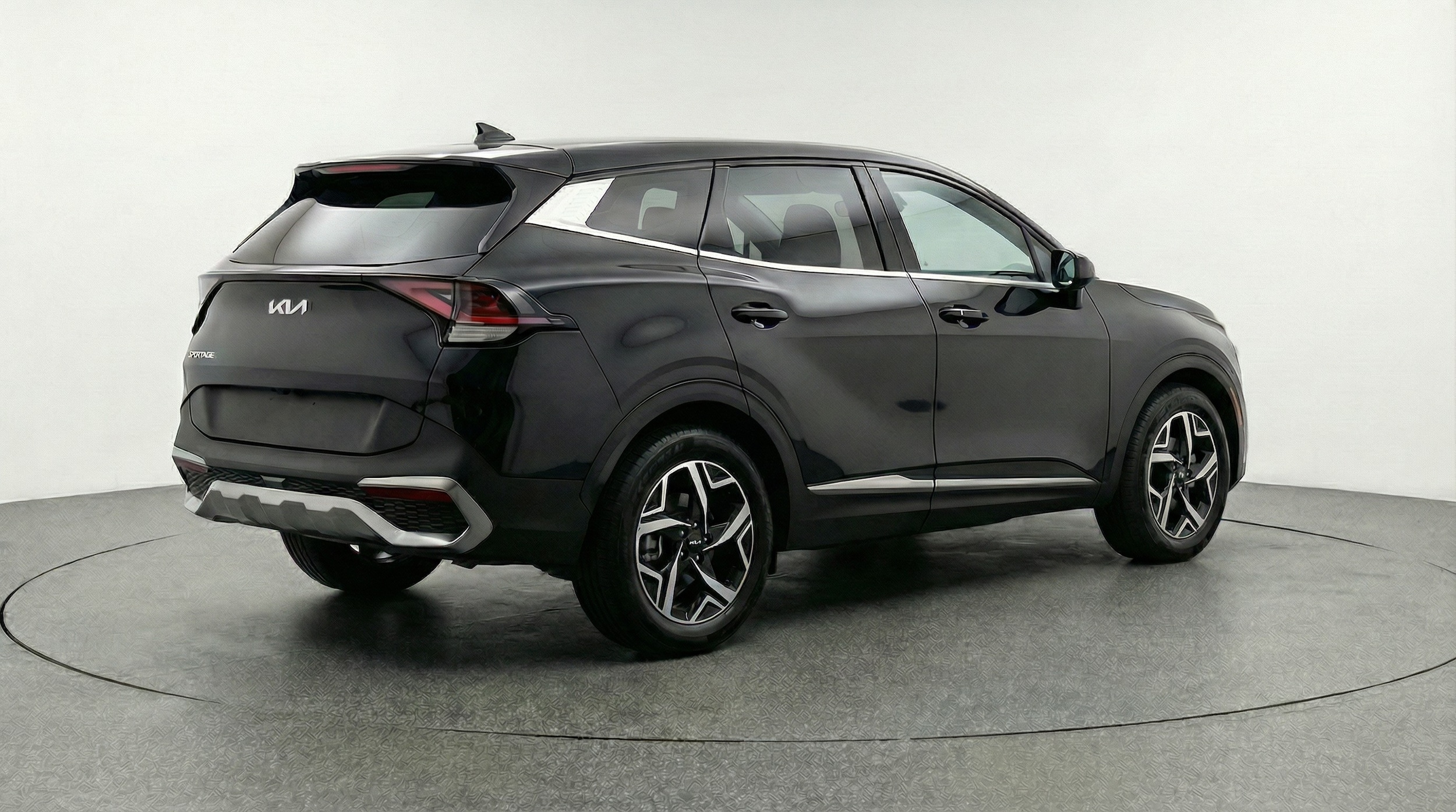 Thumbnail: 2025 Kia Sportage - 7