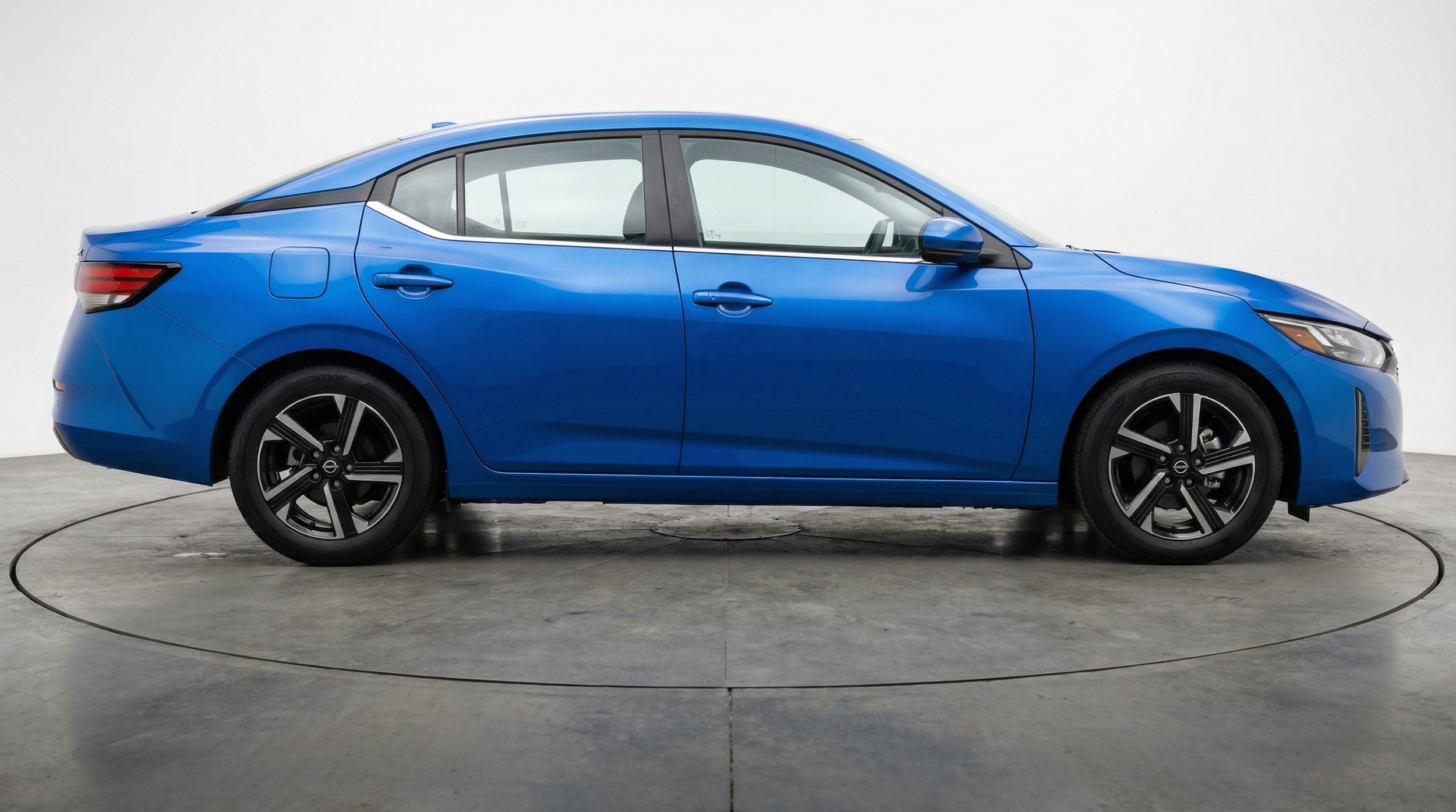 Thumbnail: 2025 Nissan Sentra - 8