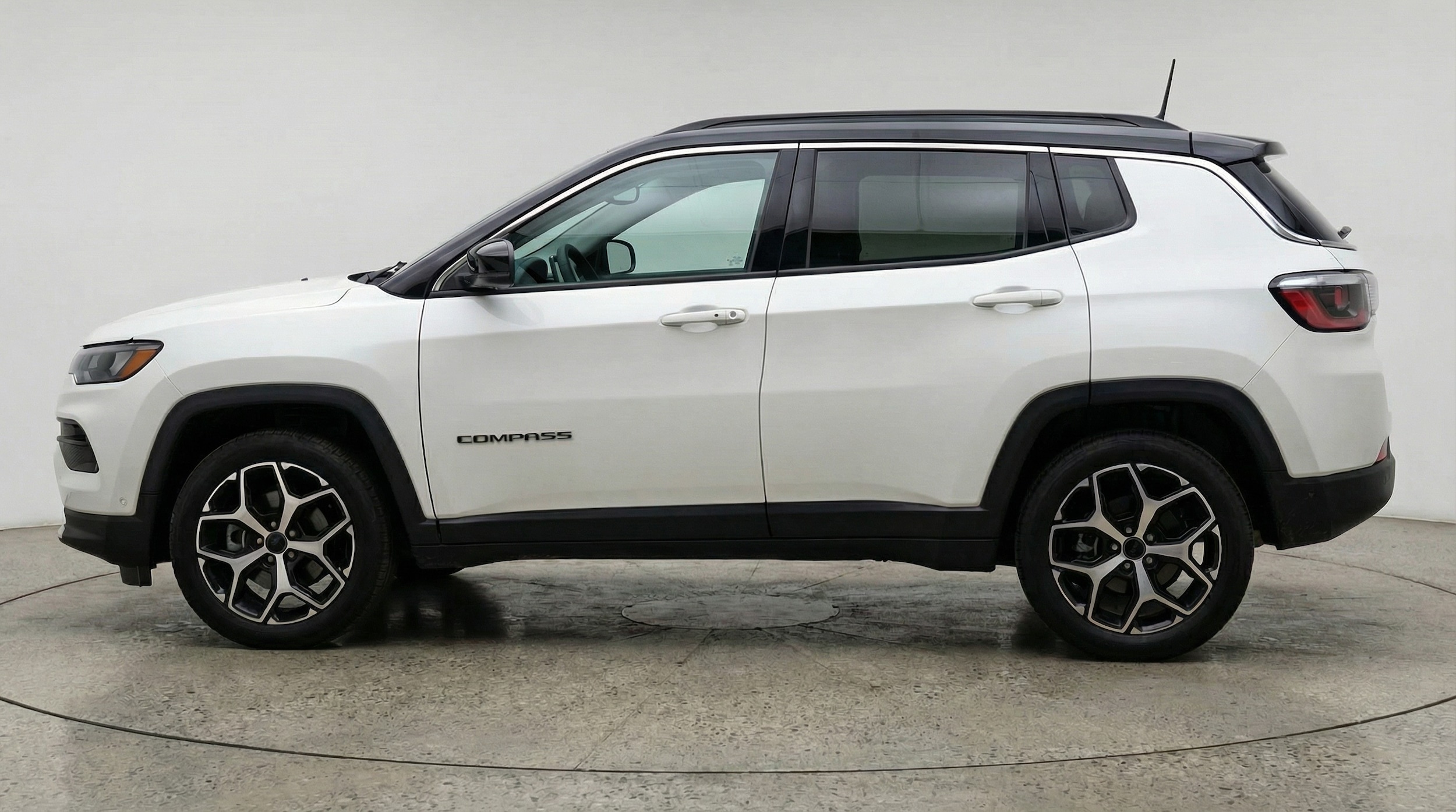 Thumbnail: 2025 Jeep Compass - 4