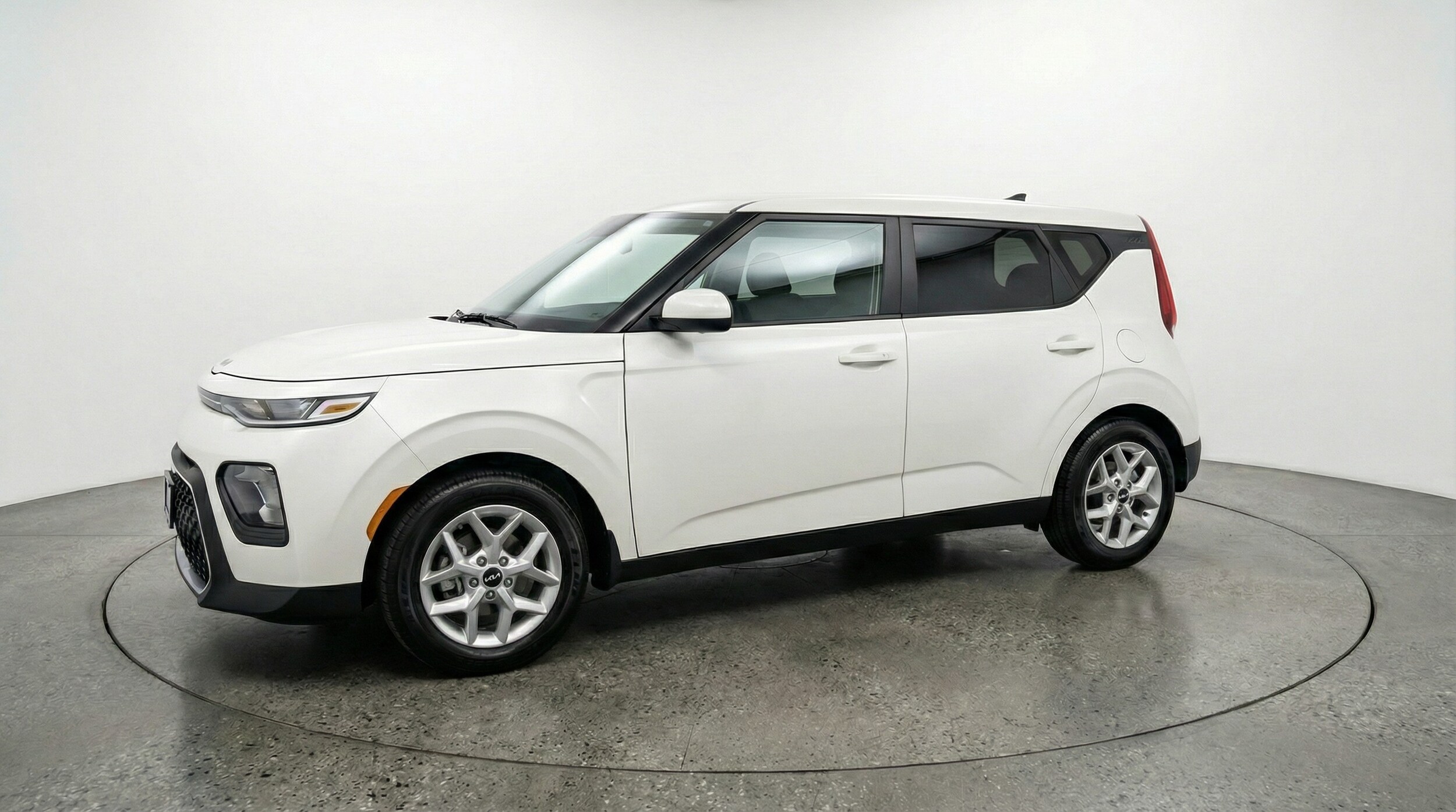 Thumbnail: 2025 Kia Soul - 3