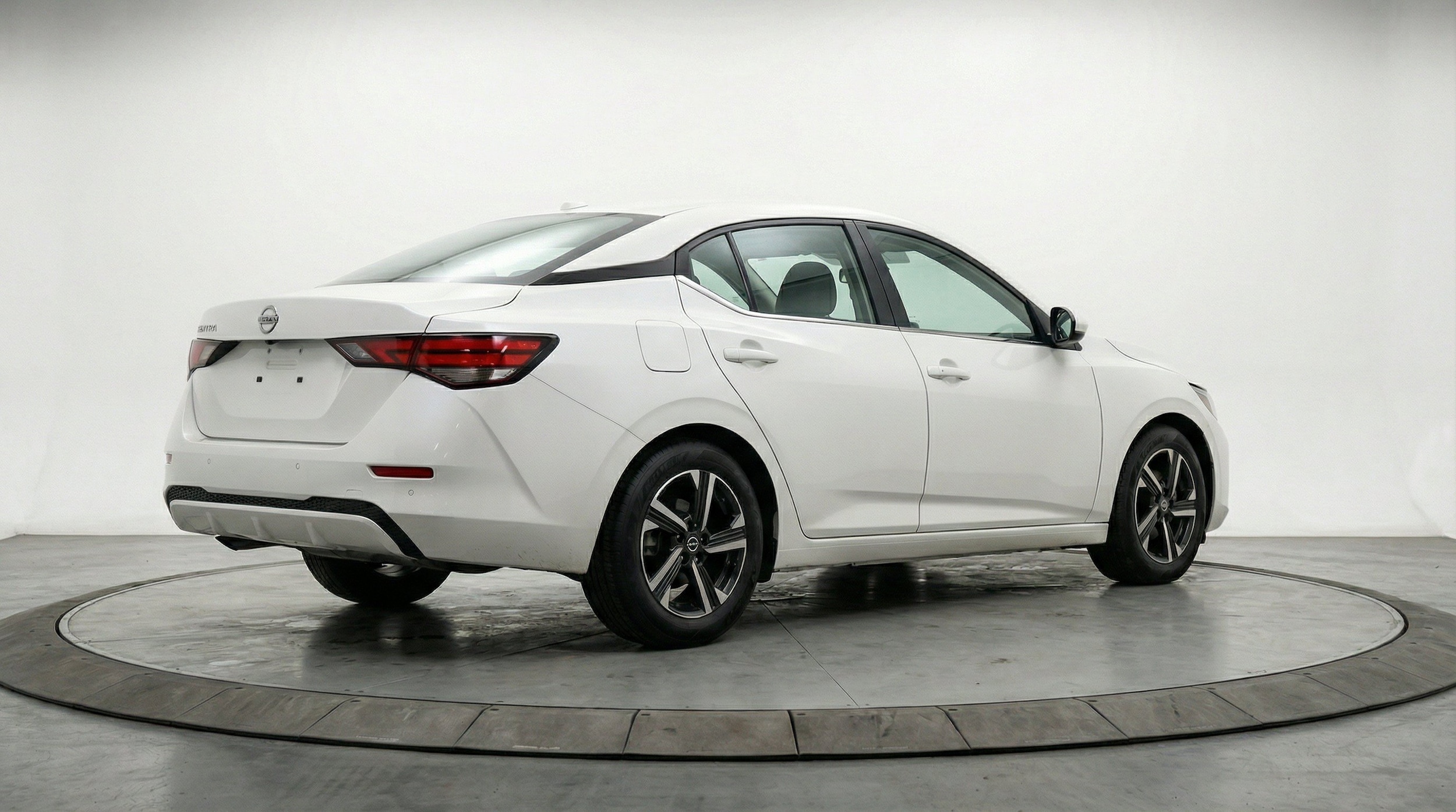 Thumbnail: 2025 Nissan Sentra - 9