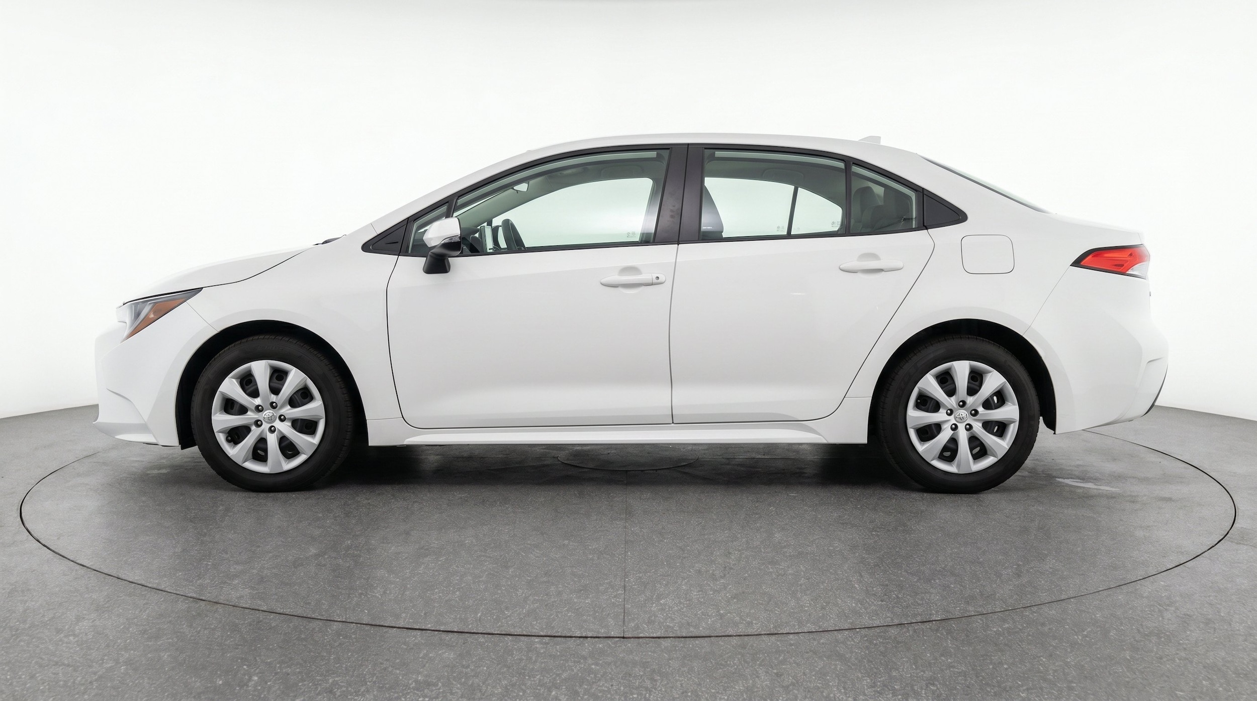 Thumbnail: 2025 Toyota Corolla - 5