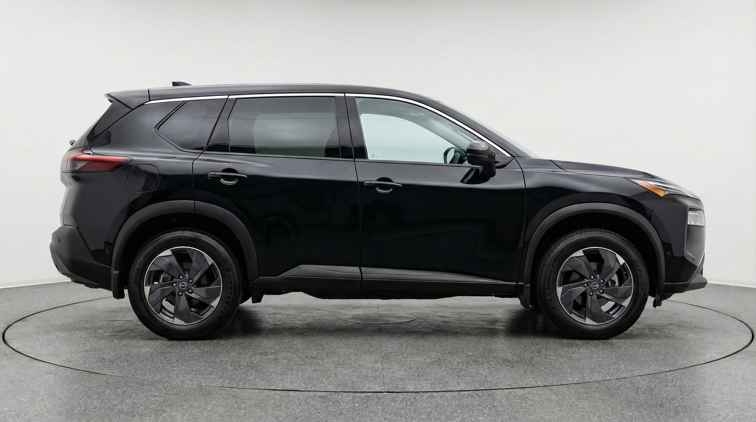 Thumbnail: 2025 Nissan Rogue - 8