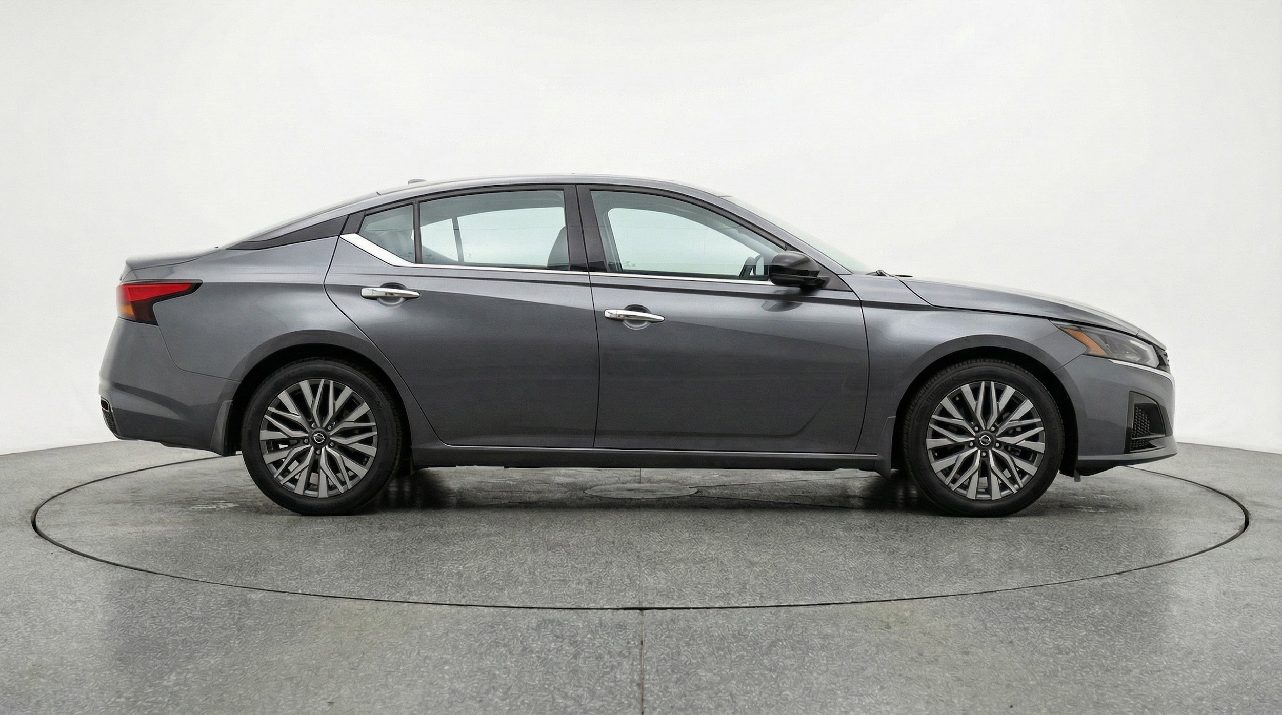 Thumbnail: 2025 Nissan Altima - 11