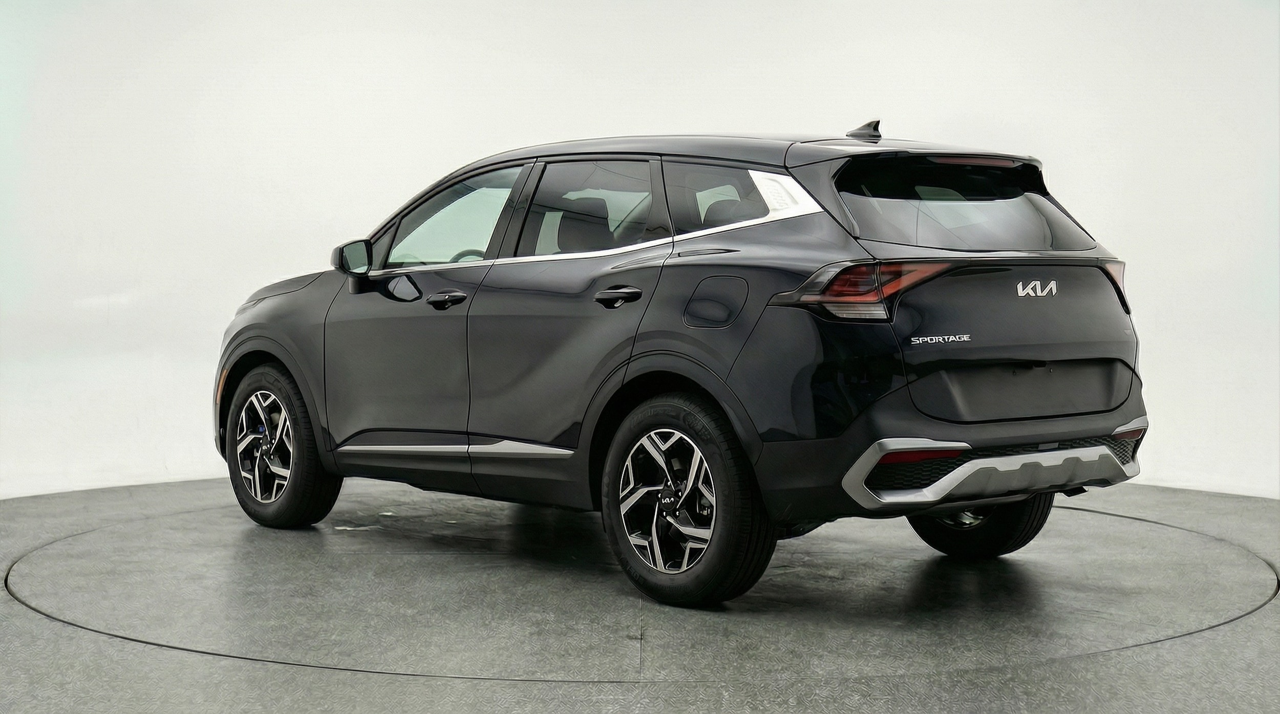 Thumbnail: 2025 Kia Sportage - 5