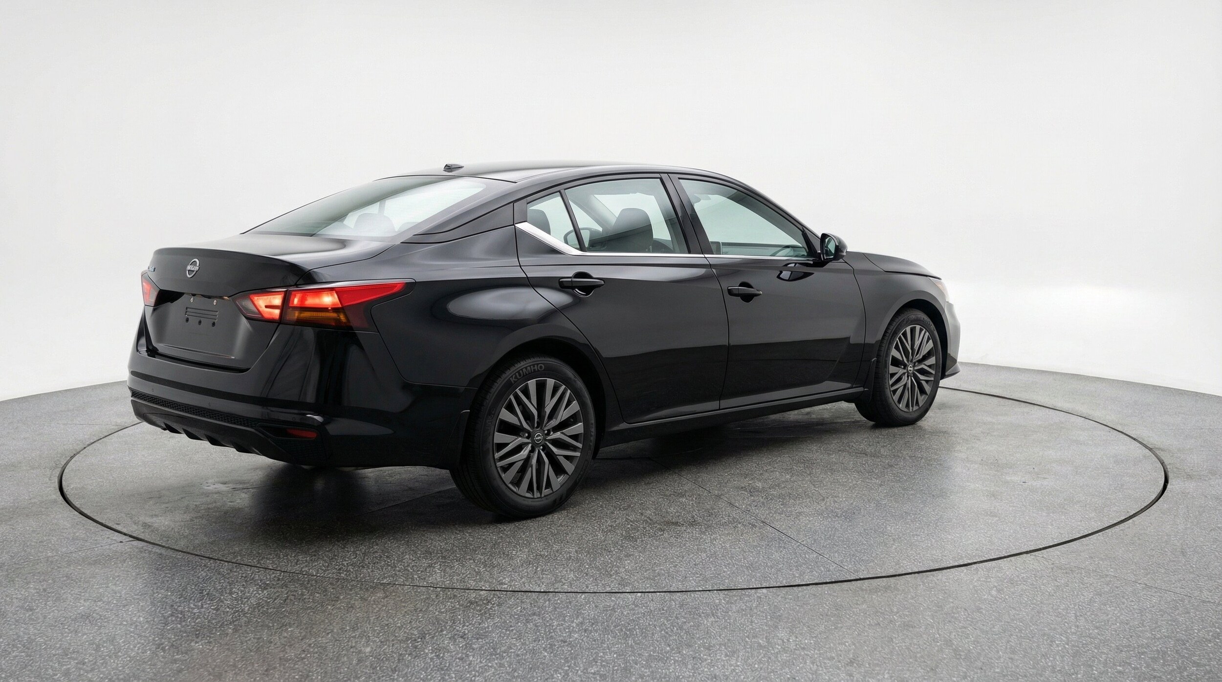 Thumbnail: 2026 Nissan Altima - 9