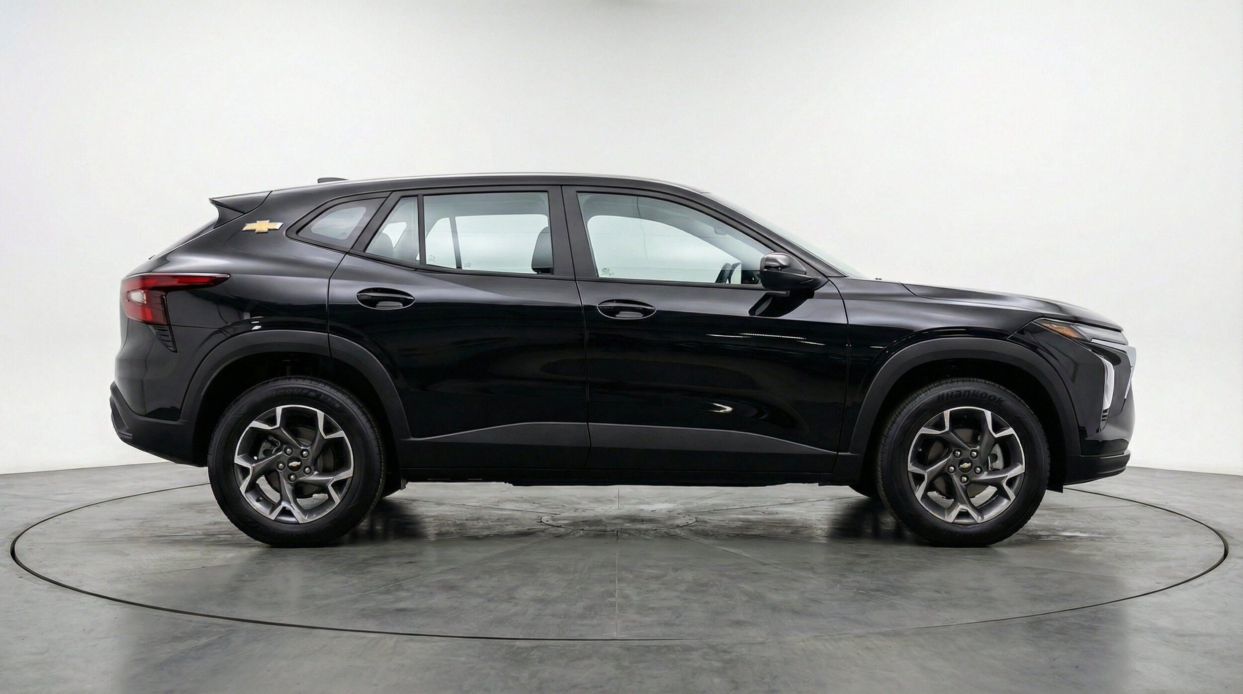 Thumbnail: 2025 Chevrolet Trax - 11