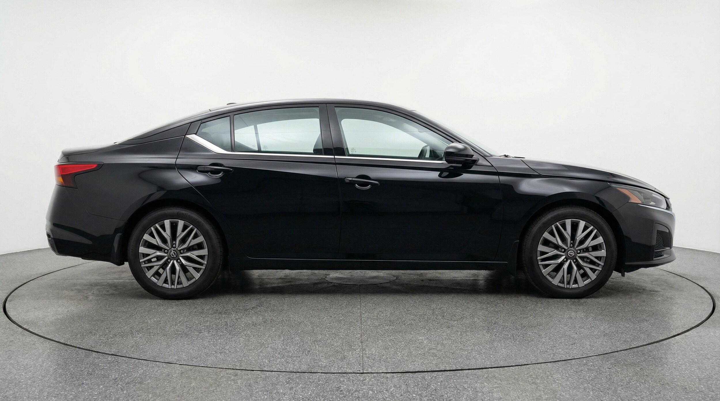 Thumbnail: 2025 Nissan Altima - 11