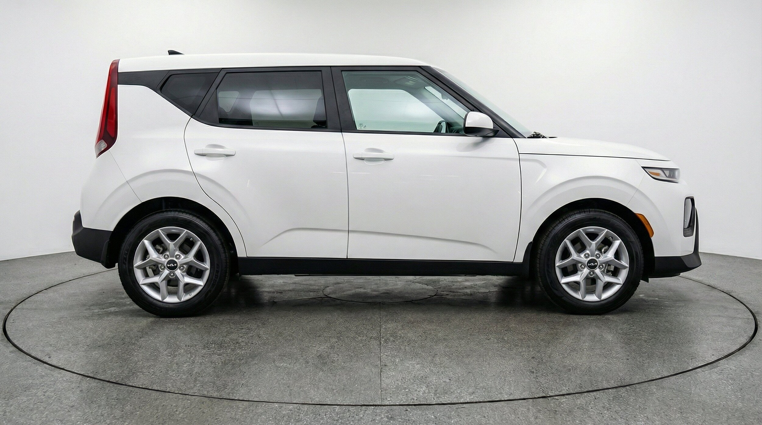Thumbnail: 2025 Kia Soul - 10