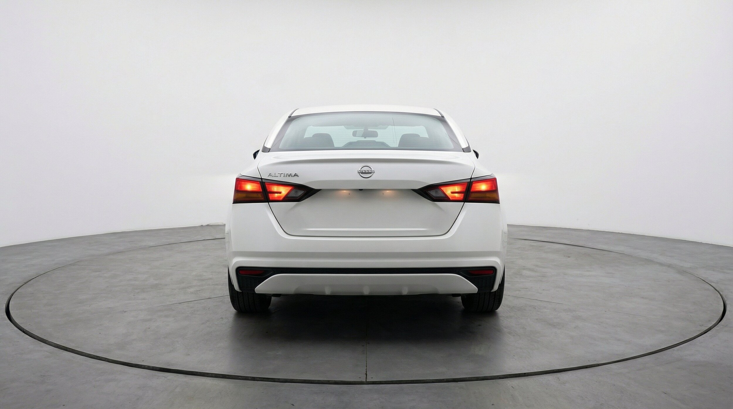 Thumbnail: 2025 Nissan Altima - 7