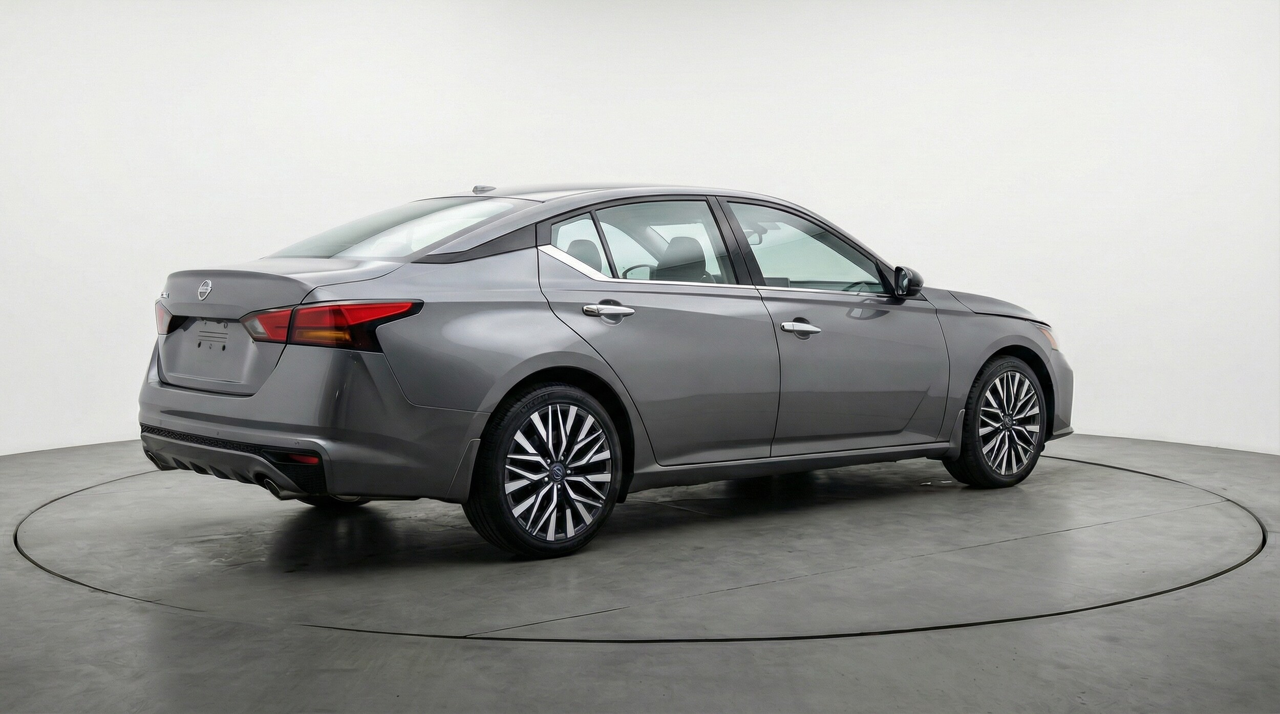 Thumbnail: 2025 Nissan Altima - 7