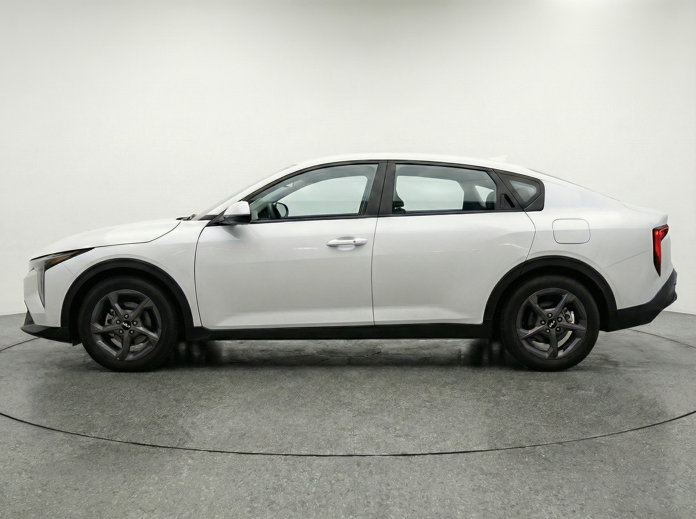 Thumbnail: 2025 Kia K4 - 4