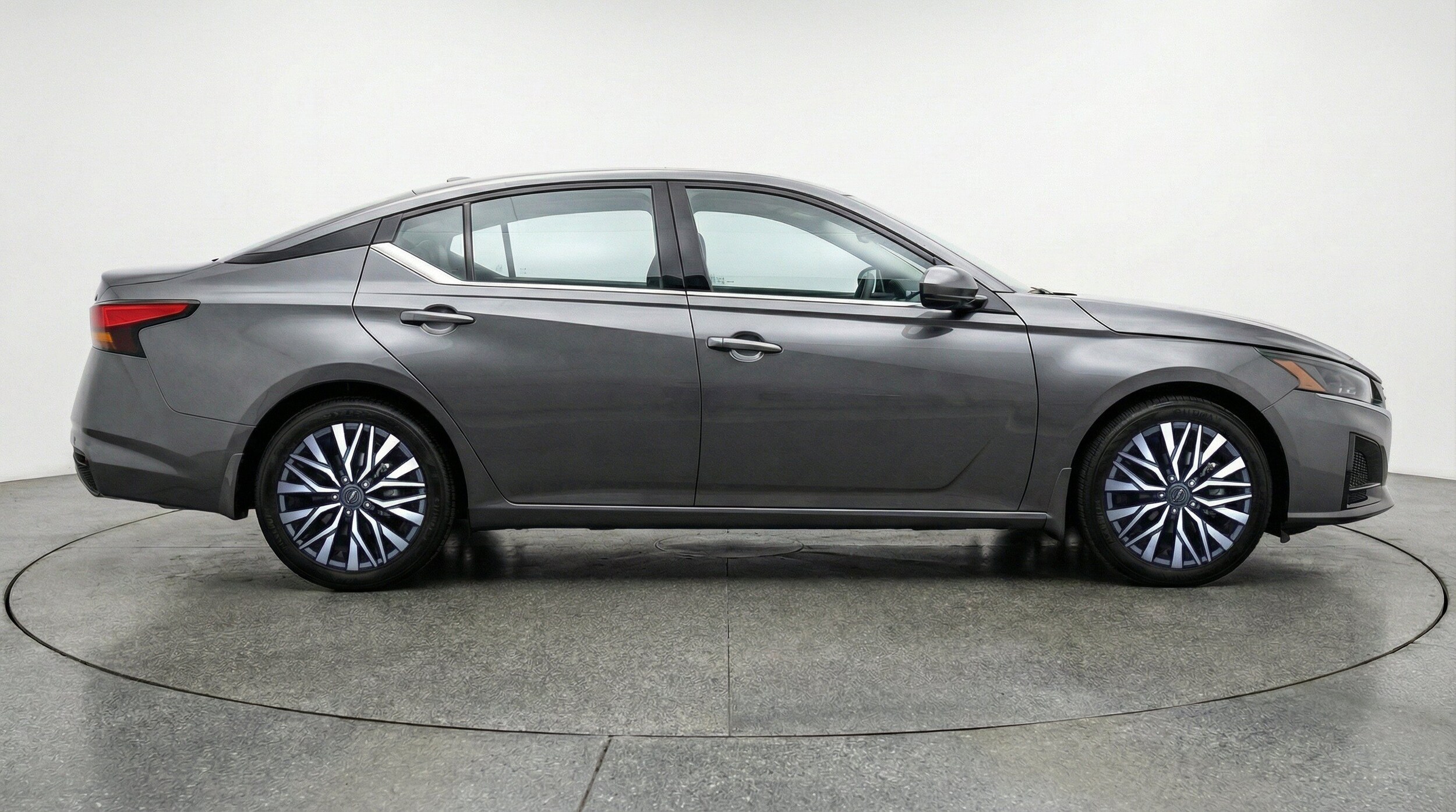 Thumbnail: 2025 Nissan Altima - 11