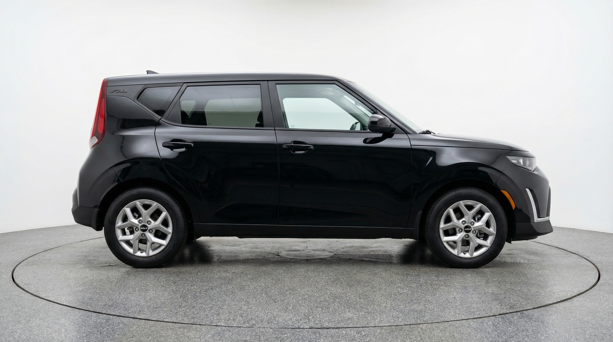 Thumbnail: 2025 Kia Soul - 8