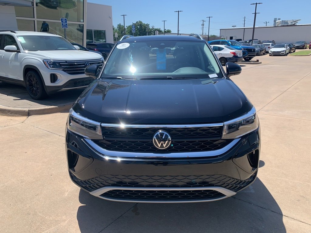 Certified 2024 Volkswagen Taos SE with VIN 3VVVX7B28RM035194 for sale in Oklahoma City, OK