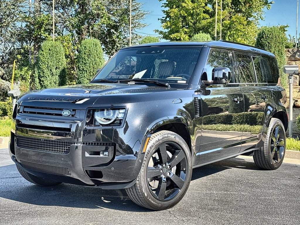 New 2026 Land Rover Defender 110 400PS X-Dynamic SE SUV