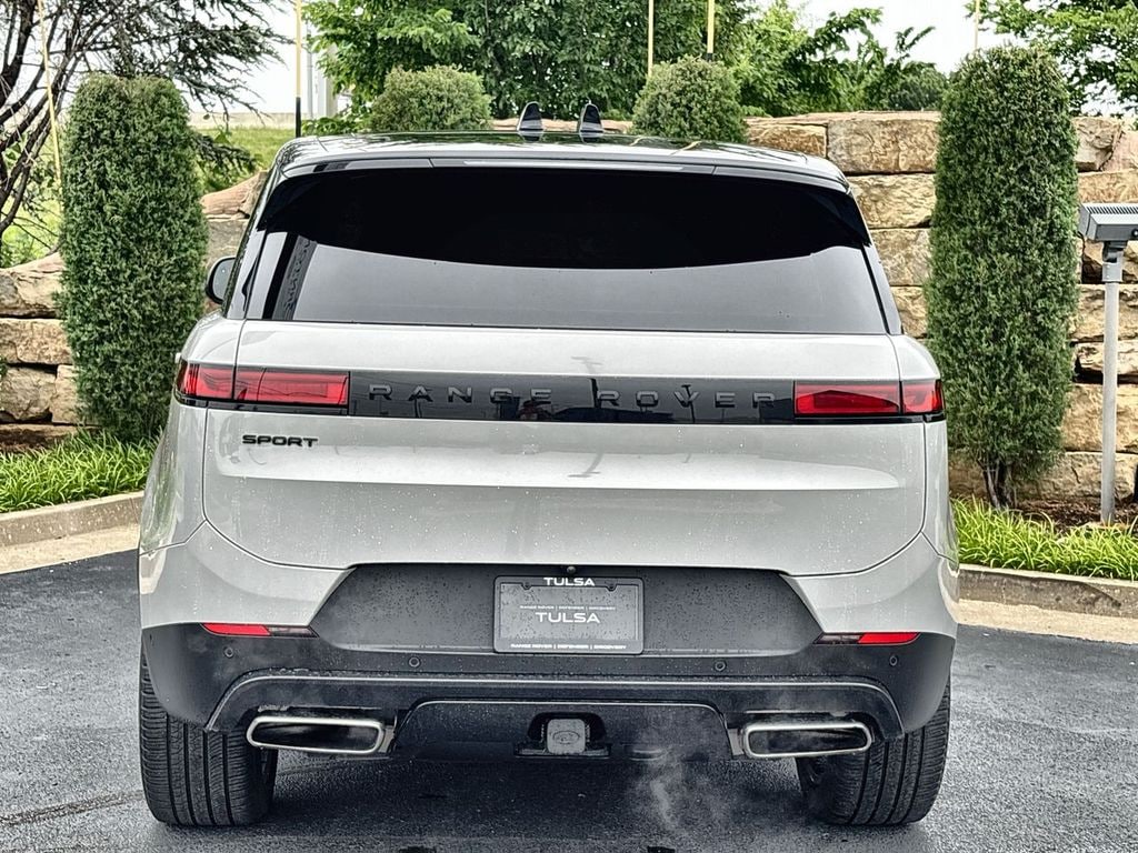 Used 2024 Land Rover Range Rover Sport SE SUV