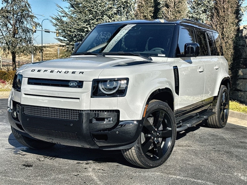 New 2026 Land Rover Defender 110 400PS X-Dynamic SE SUV