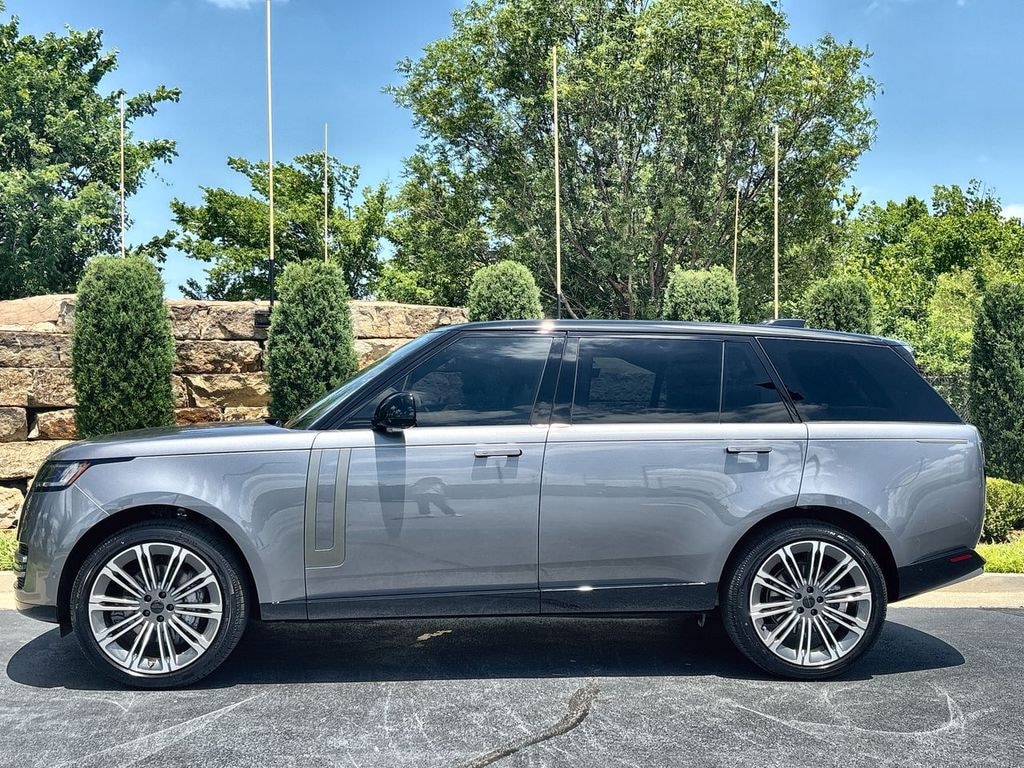 New 2026 Land Rover Range Rover SE 7 Seats 400PS SUV