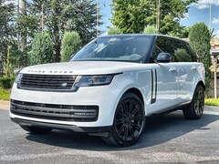 2026 Land Rover Range Rover SE SUV