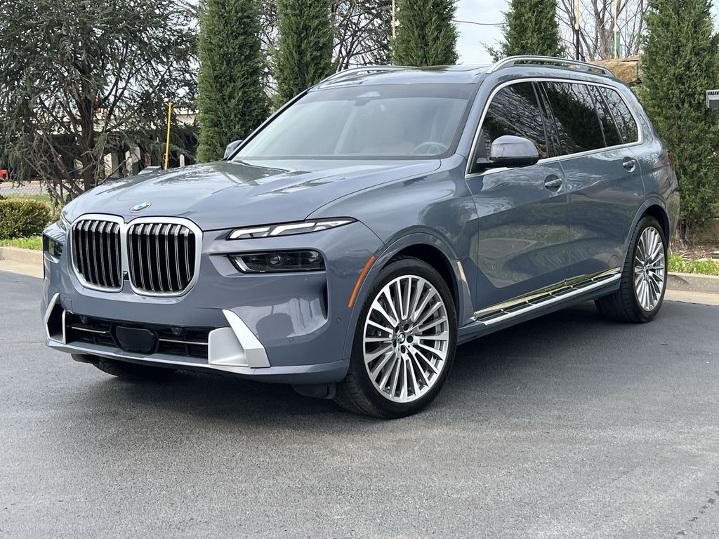 2024 BMW X7 xDrive40i