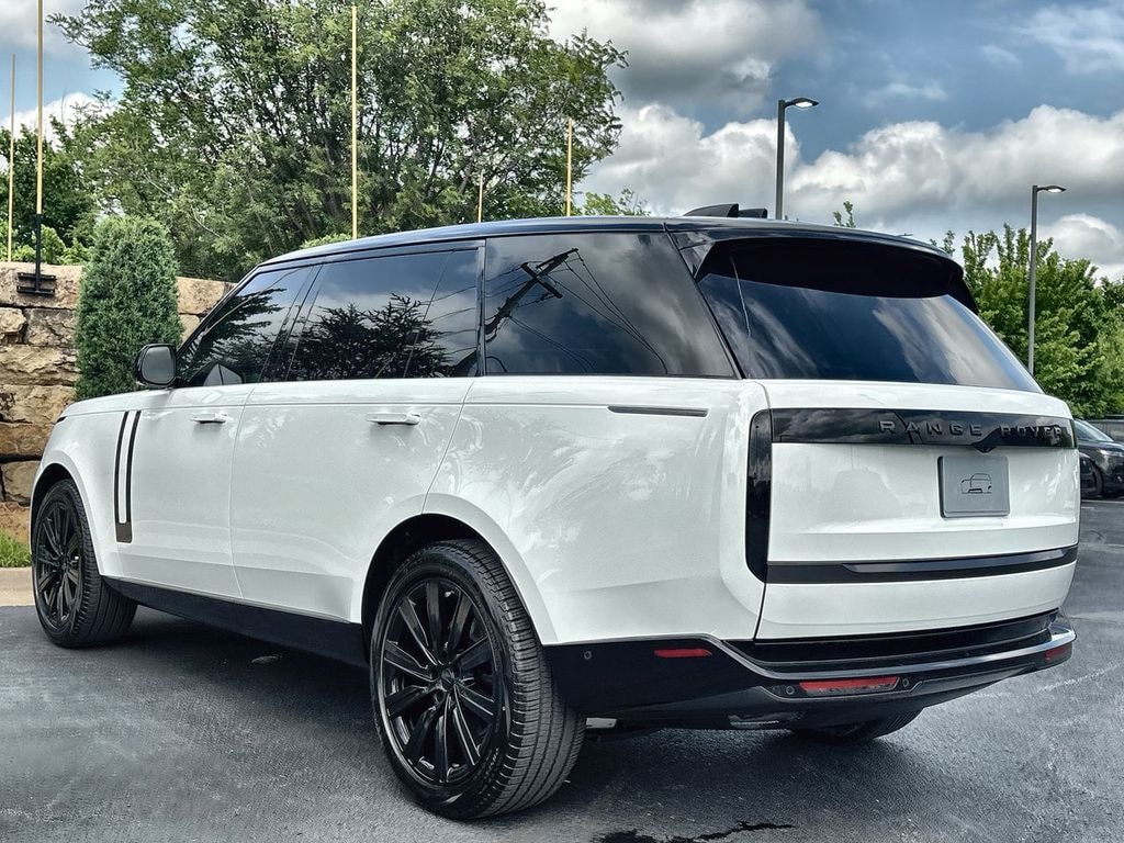 New 2026 Land Rover Range Rover SE 7 Seats 400PS SUV