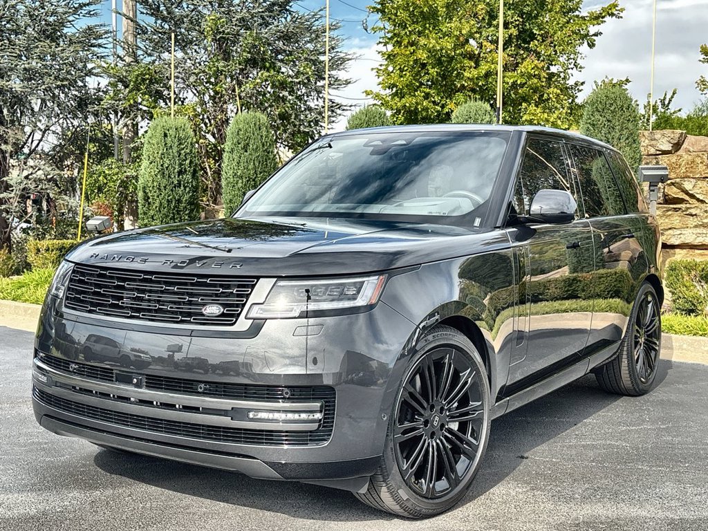 2027 Land Rover Range Rover SE SUV