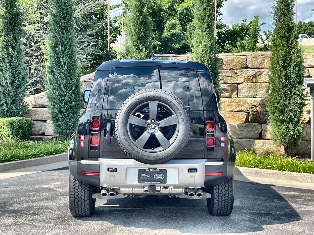 Used 2024 Land Rover Defender 110 SE SUV