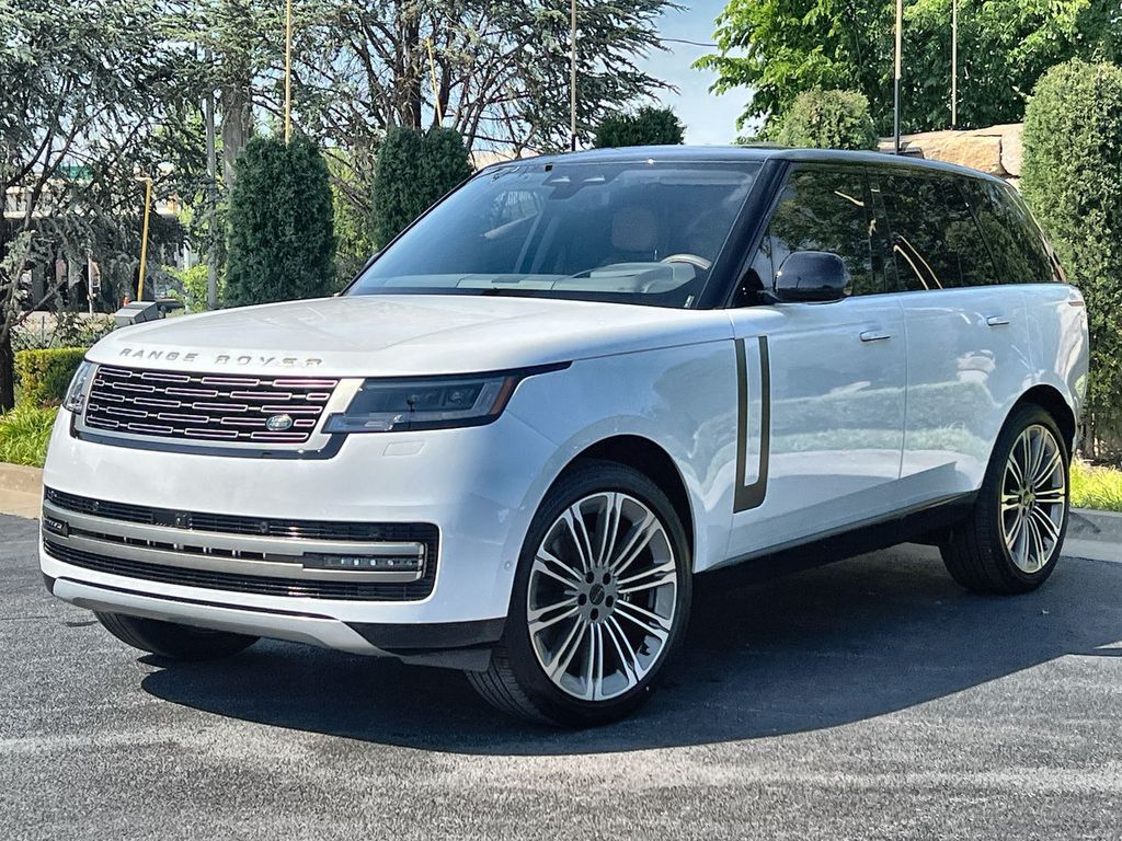 2026 Land Rover Range Rover 3.0 SE SWB's photo