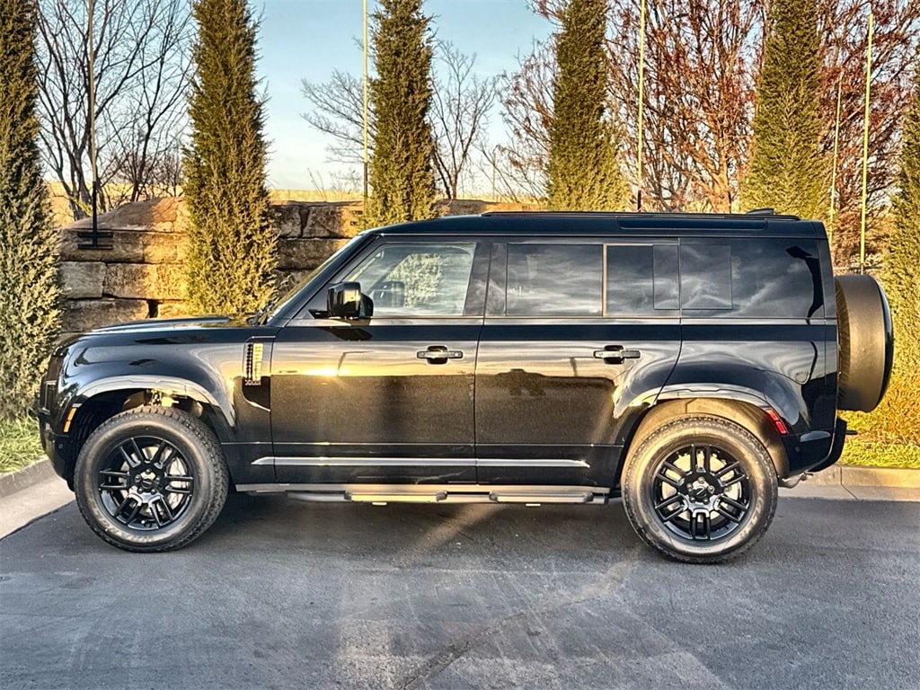 New 2026 Land Rover Defender 110 X-Dynamic SE SUV